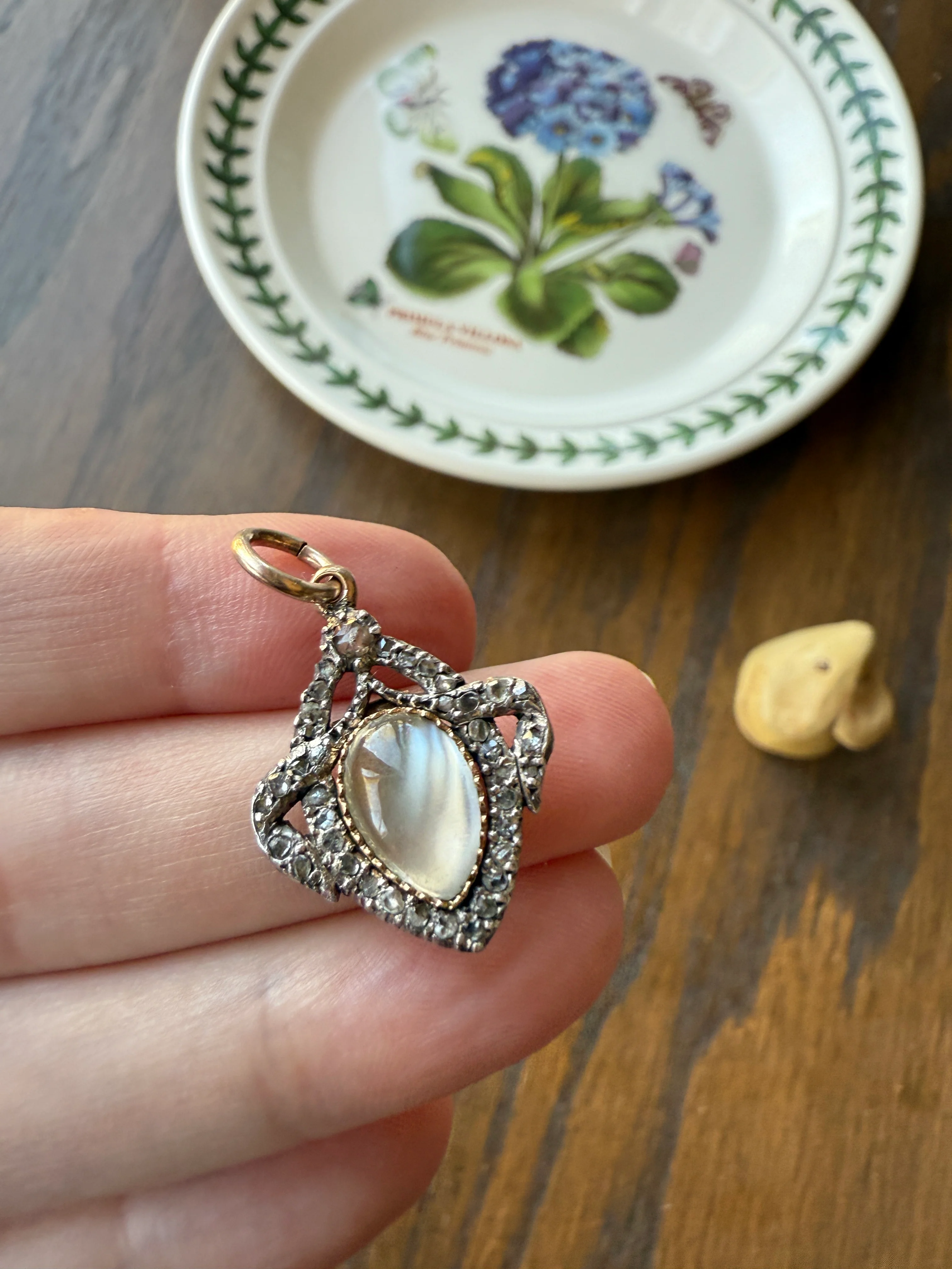 GEORGIAN Antique Bowed HEART Garland Halo Locket Back Pendant 10k Gold Silver Moonstone Rose Cut DIAMOND Magnifier Gift Figural - Image 22