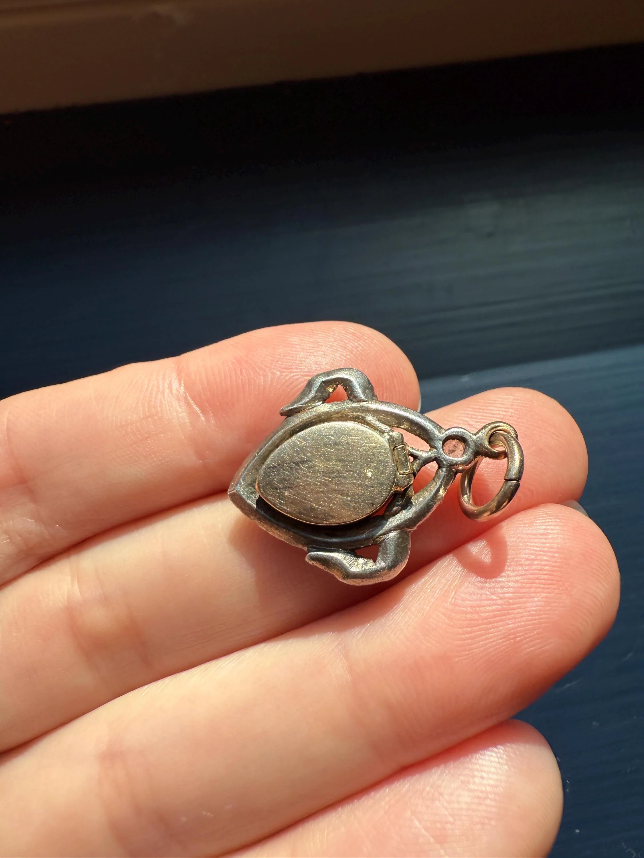 GEORGIAN Antique Bowed HEART Garland Halo Locket Back Pendant 10k Gold Silver Moonstone Rose Cut DIAMOND Magnifier Gift Figural - Image 4
