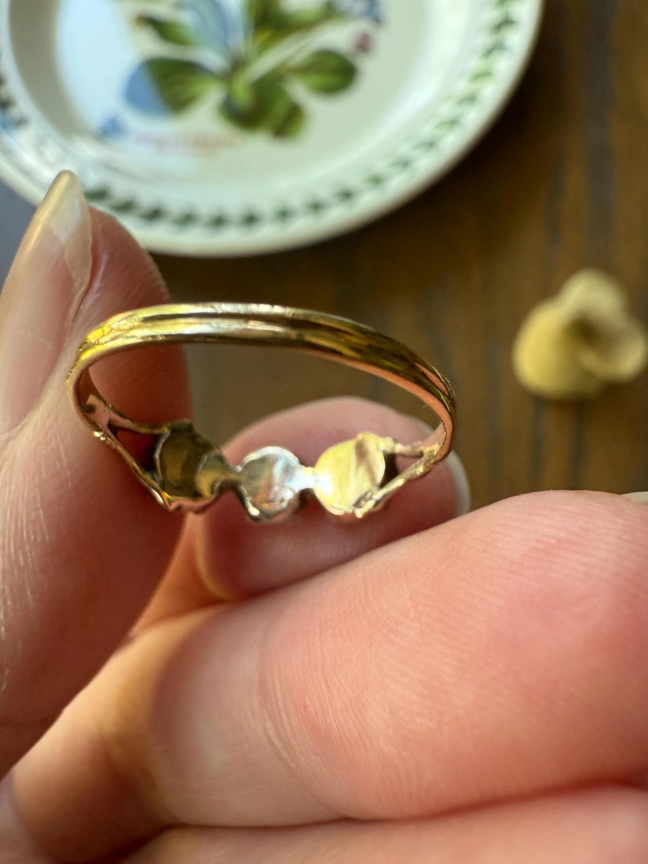 Georgian Era ANTIQUE Rose Cut Diamond & Red GARNET Three Stone RING 18k Gold Skinny Band - Image 10