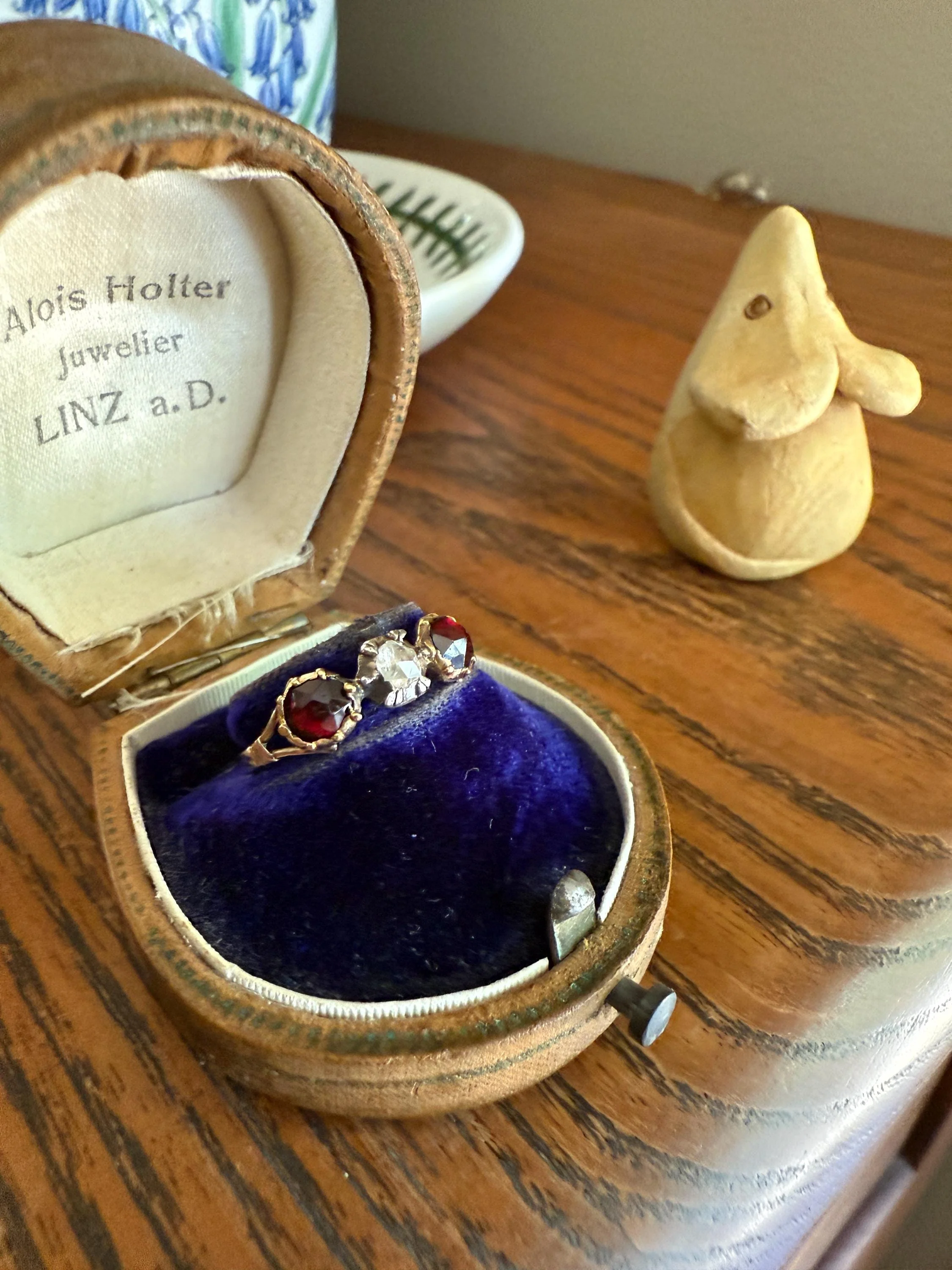 Georgian Era ANTIQUE Rose Cut Diamond & Red GARNET Three Stone RING 18k Gold Skinny Band - Image 11