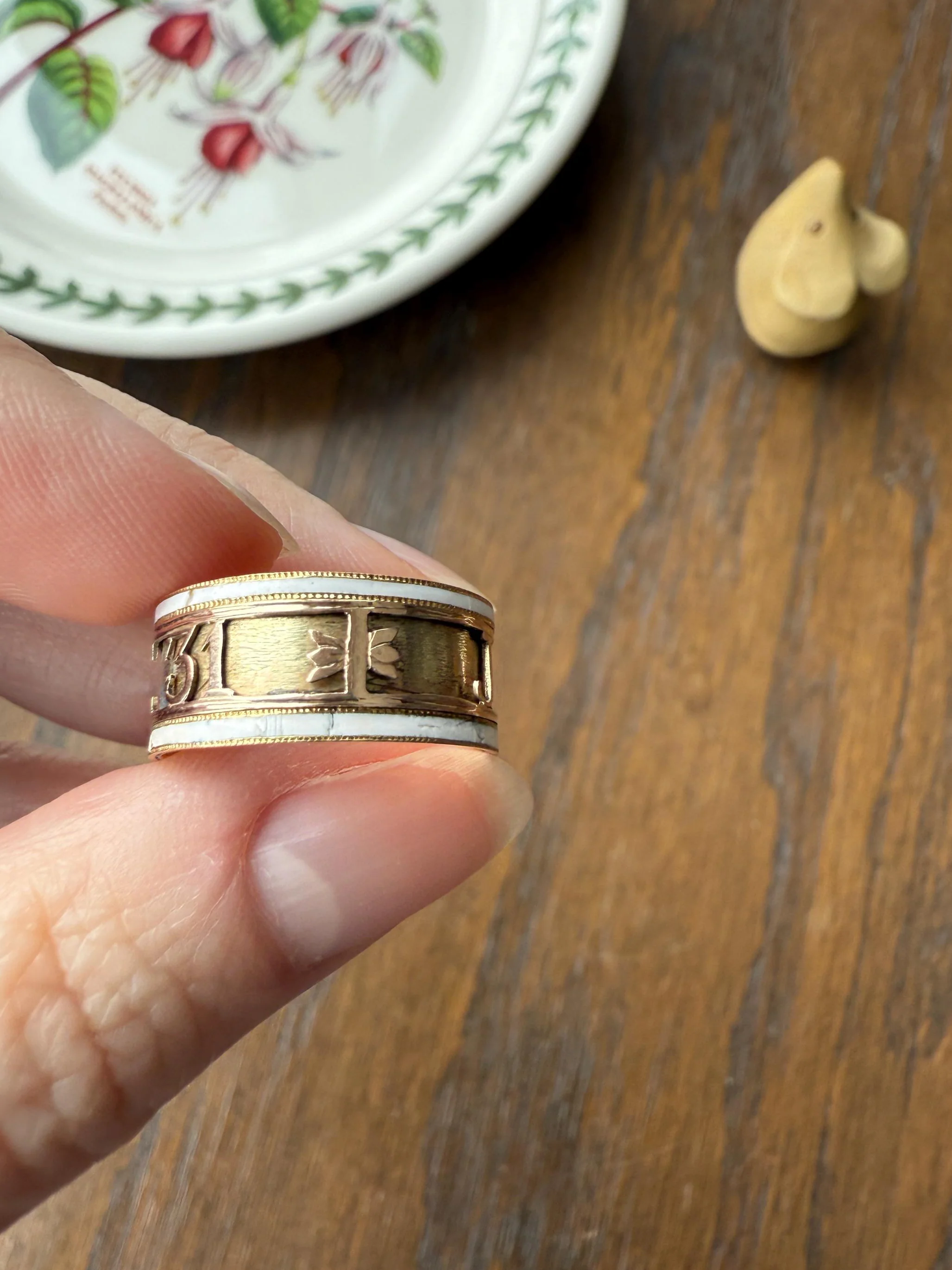 Georgian Era Dated 1789 Cigar Band Mourning Ring White Enamel 14k Gold Engraved "Died at Semlin" Historical Militaria Military Significance