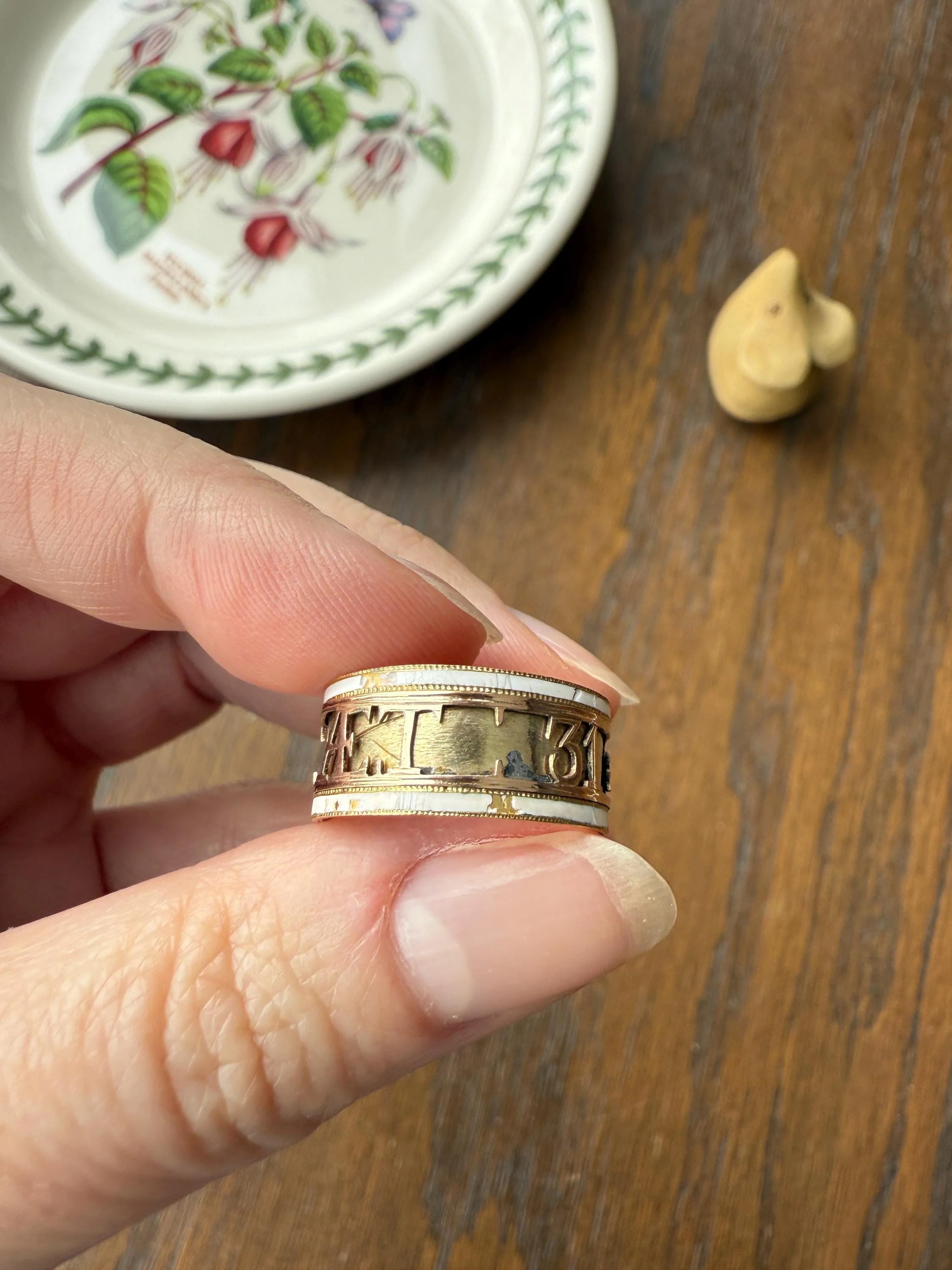 Georgian Era Dated 1789 Cigar Band Mourning Ring White Enamel 14k Gold Engraved "Died at Semlin" Historical Militaria Military Significance - Image 14