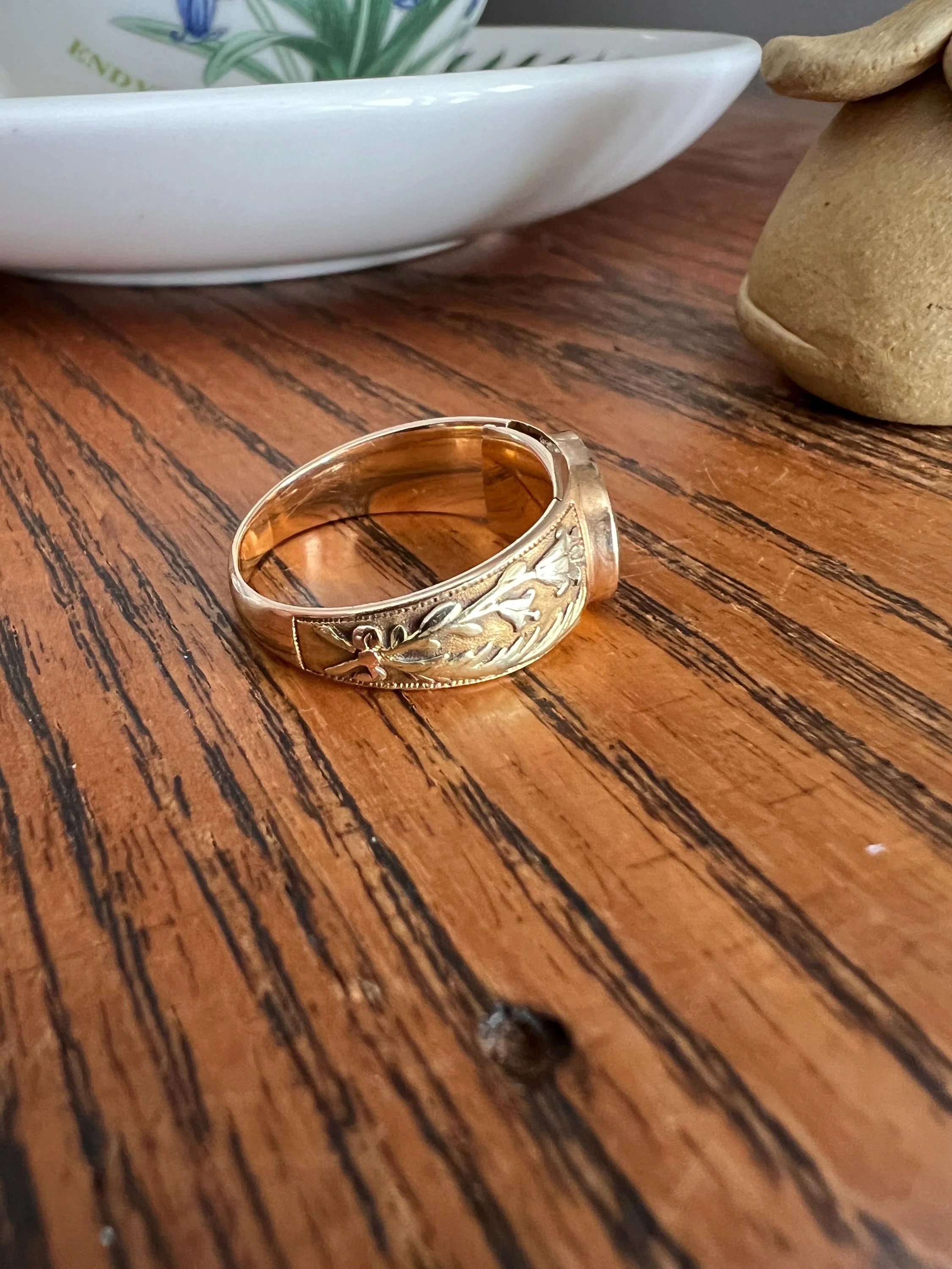 GEORGIAN Era LOCKET Back Ring French Marquise Nobility 18k Gold Tricolor Floral Lily Louis XVI Royal Provenance - Image 4