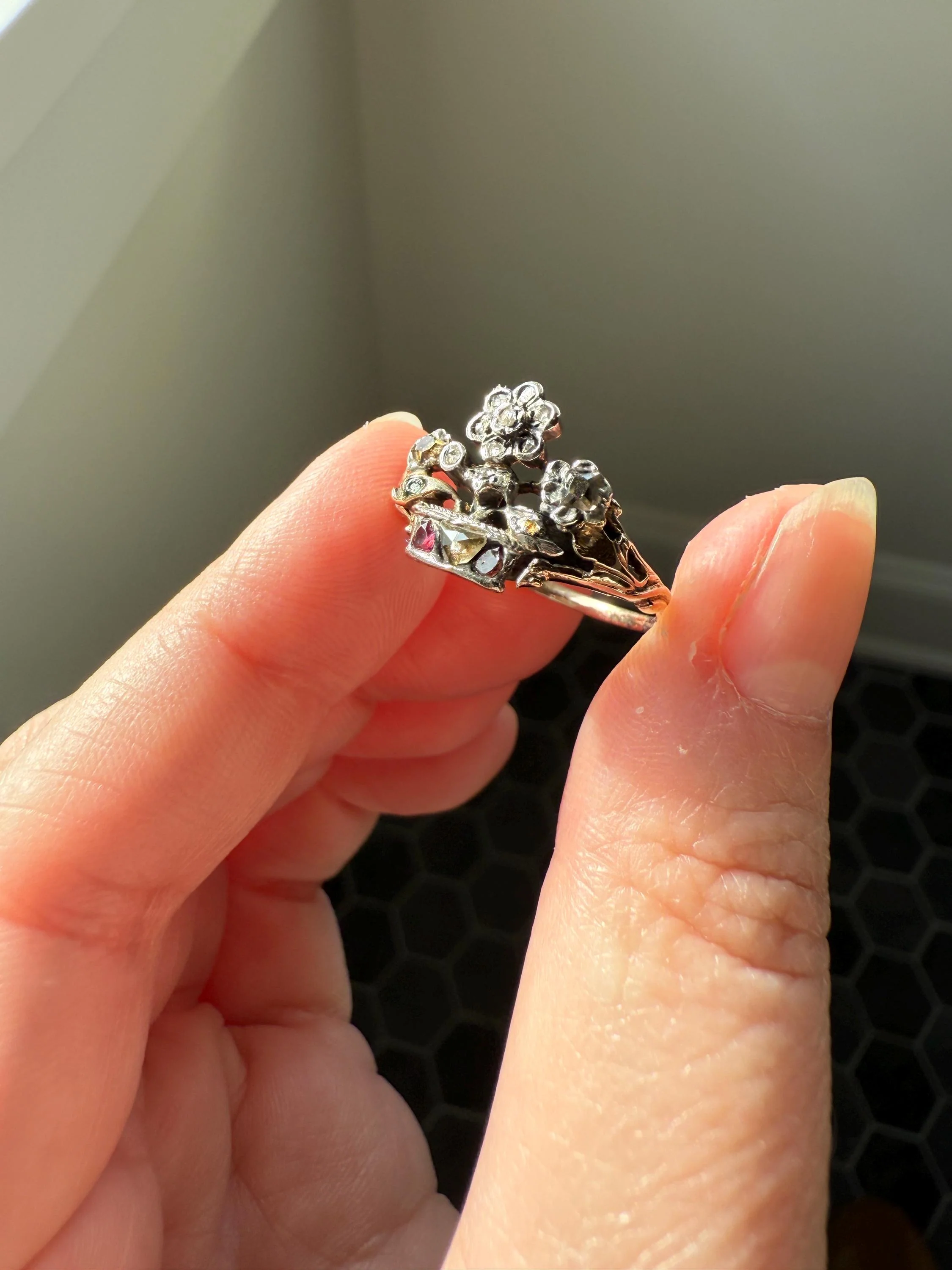 GIARDINETTI Antique Floral Bouquet Ring Flower Basket Rare Peruzzi Chiffre Rose Cut Diamond Garnet Emerald Georgian 14k Gold Rococo 1700s - Image 6