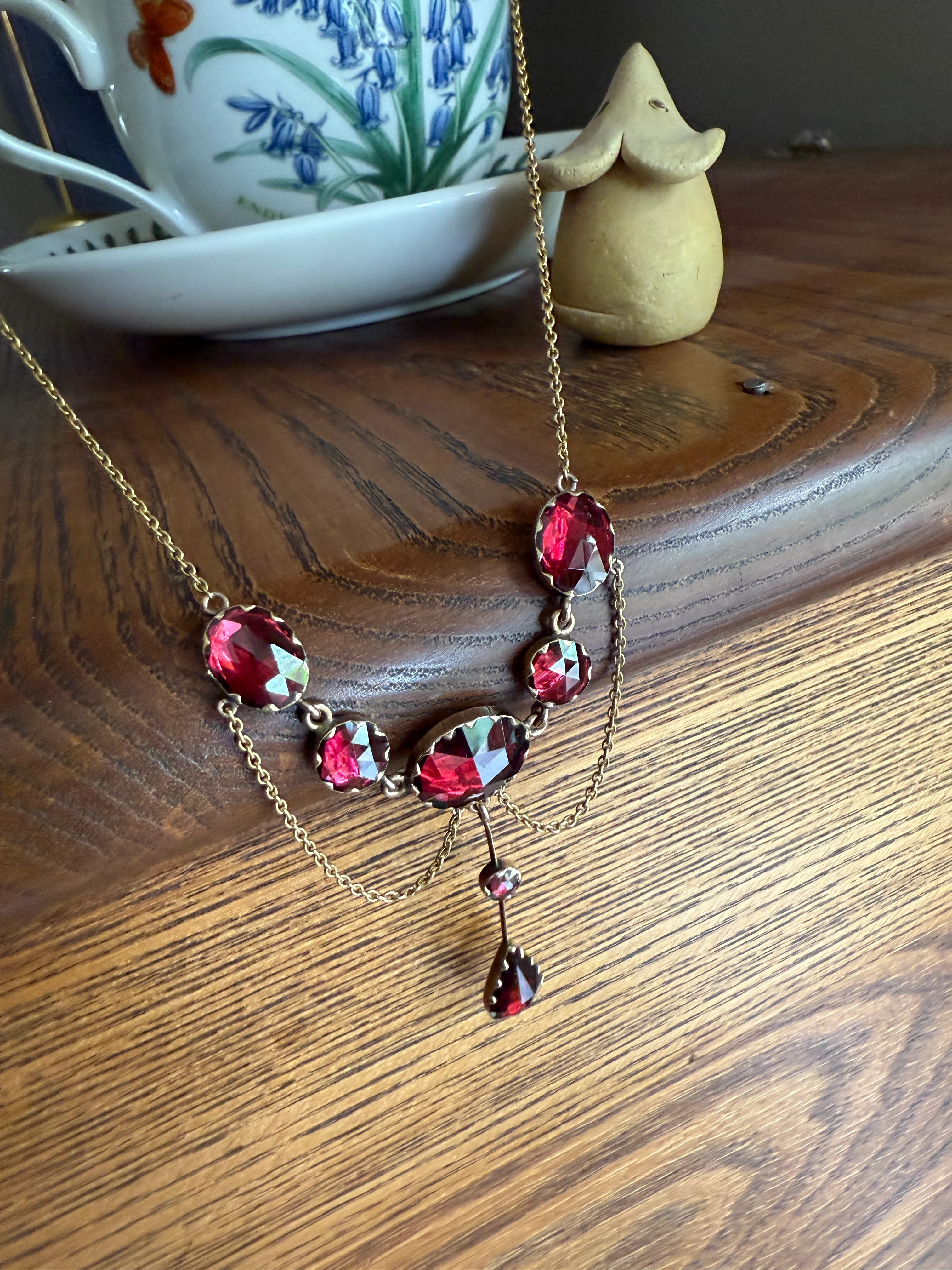 Gorgeous French PERPIGNAN GARNET Festoon NECKLACE Drapery Chain 18k Gold Bezel Set Rose Cut Closed Back Almandine Glowing Raspberry Wine - Image 15