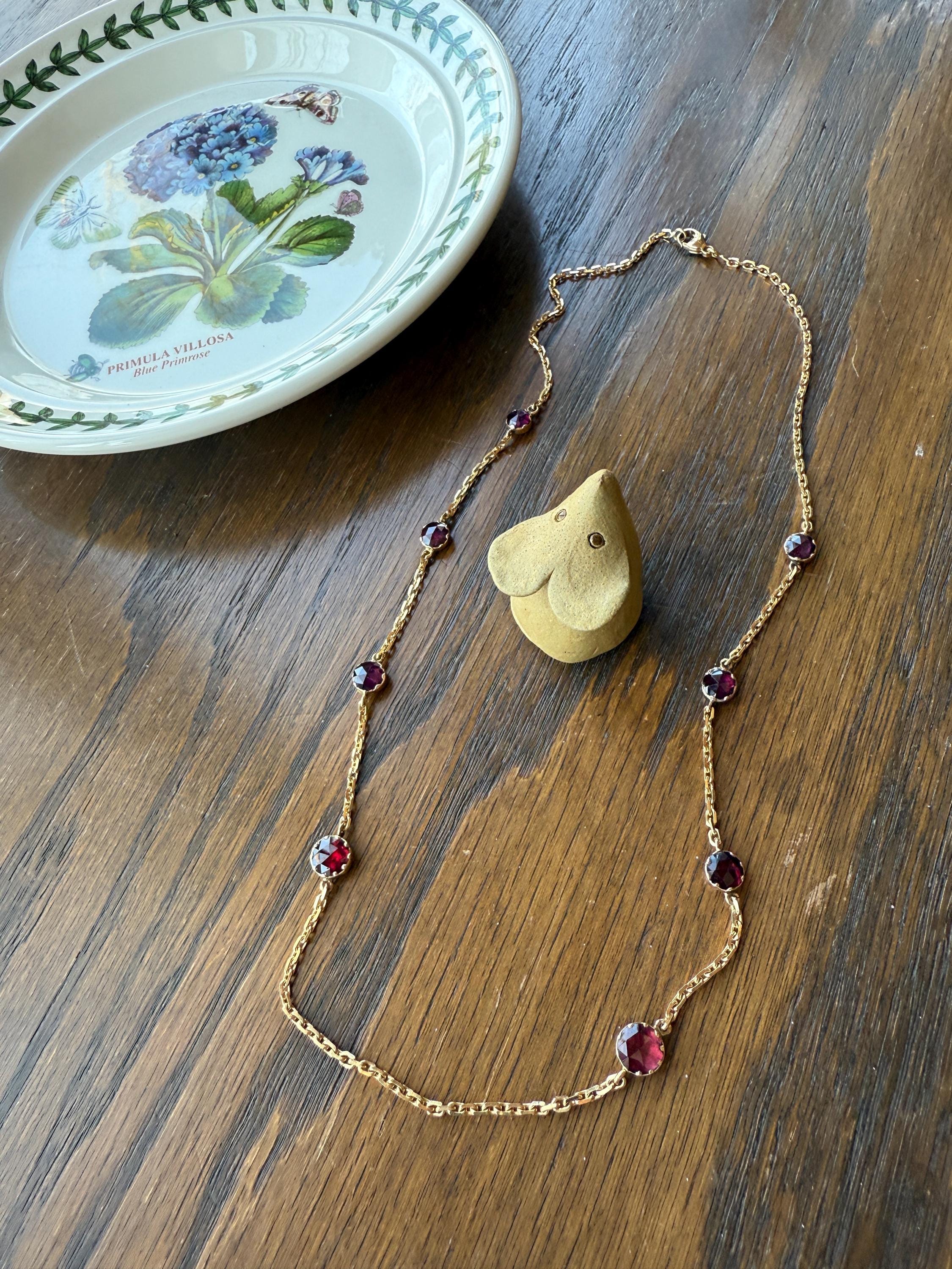 Gorgeous Perpignan GARNET Station Chain Necklace 18k Gold Bezel Set Pendants Rose Cut Closed Back Almandine Glowing Rare Pendant Holder - Image 10