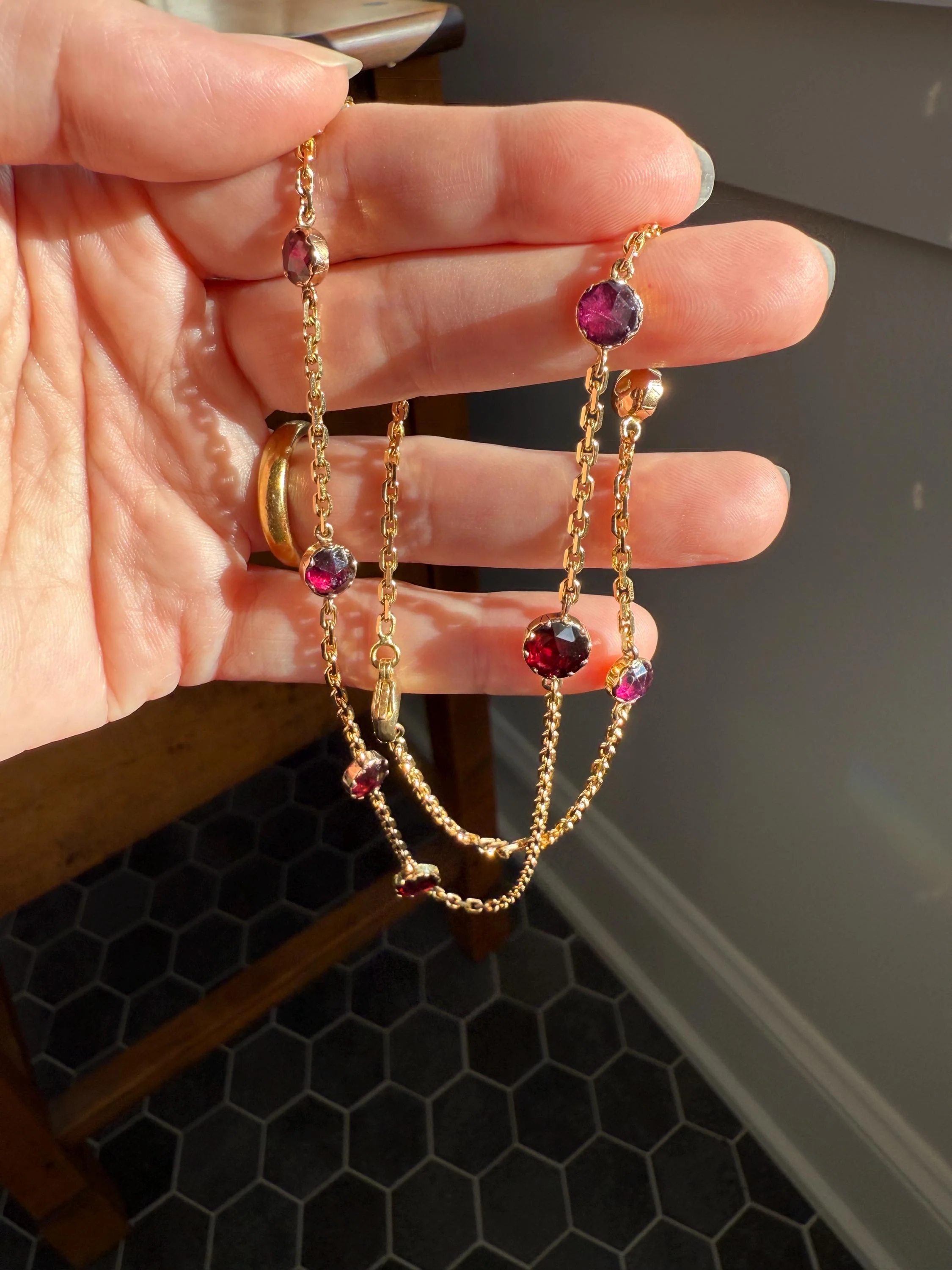 Gorgeous Perpignan GARNET Station Chain Necklace 18k Gold Bezel Set Pendants Rose Cut Closed Back Almandine Glowing Rare Pendant Holder - Image 7