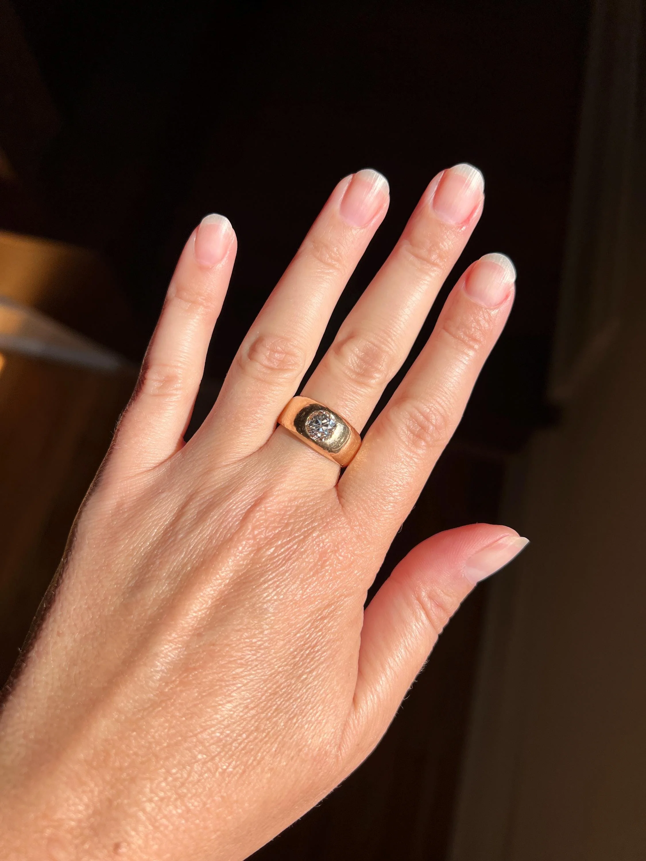 HAMMERED Chunky 1.3 Carat Old Mine Cut GYPSY Ring Eye Clean Wide Band French Antique Heavy 12g 18k Gold - Image 3
