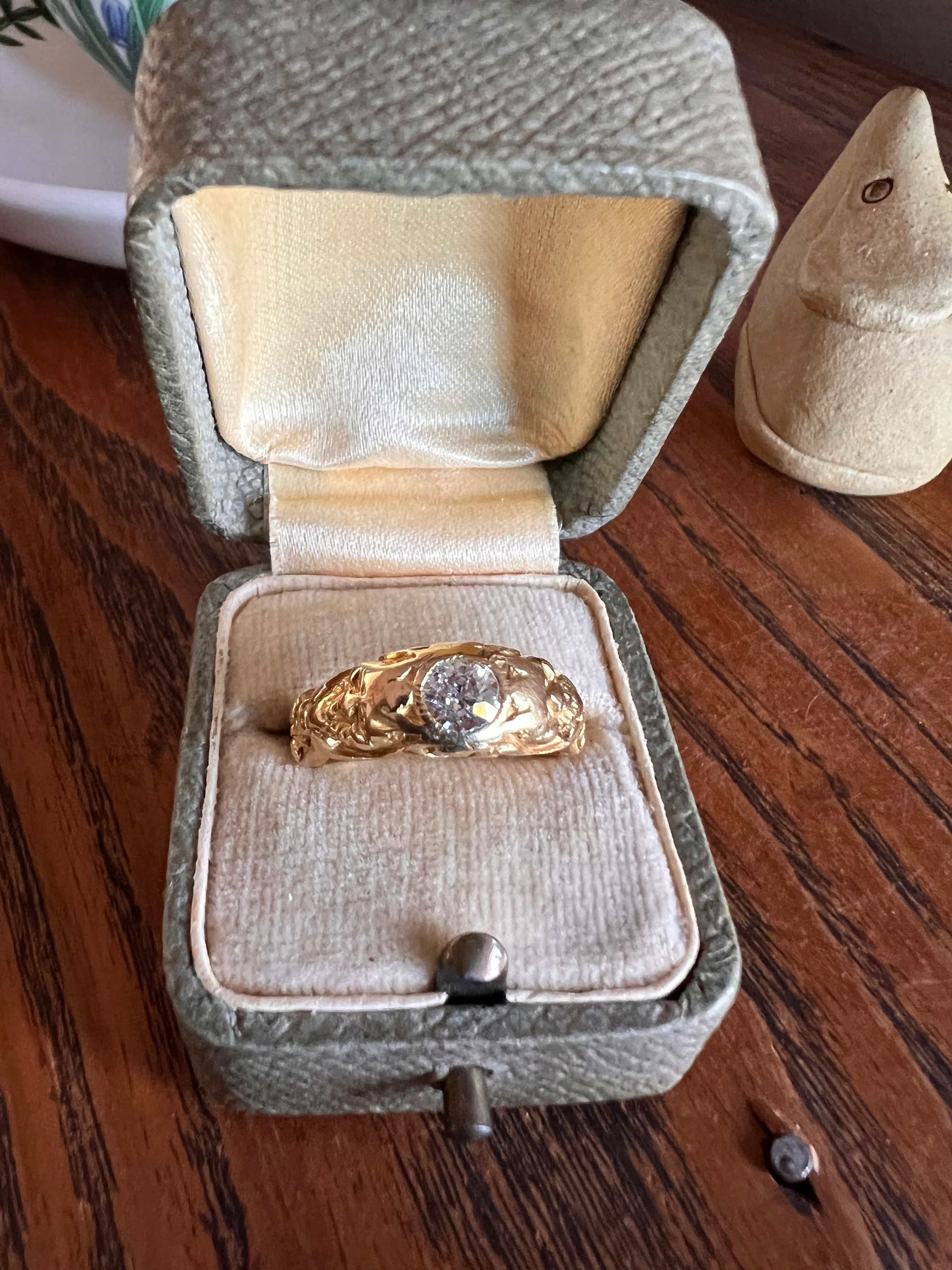 Handsome DEVIL Antique Old Mine Cut DIAMOND Ring 8g 18k Gold FACES Chunky Ring French Art Nouveau Figural 3D - Image 19