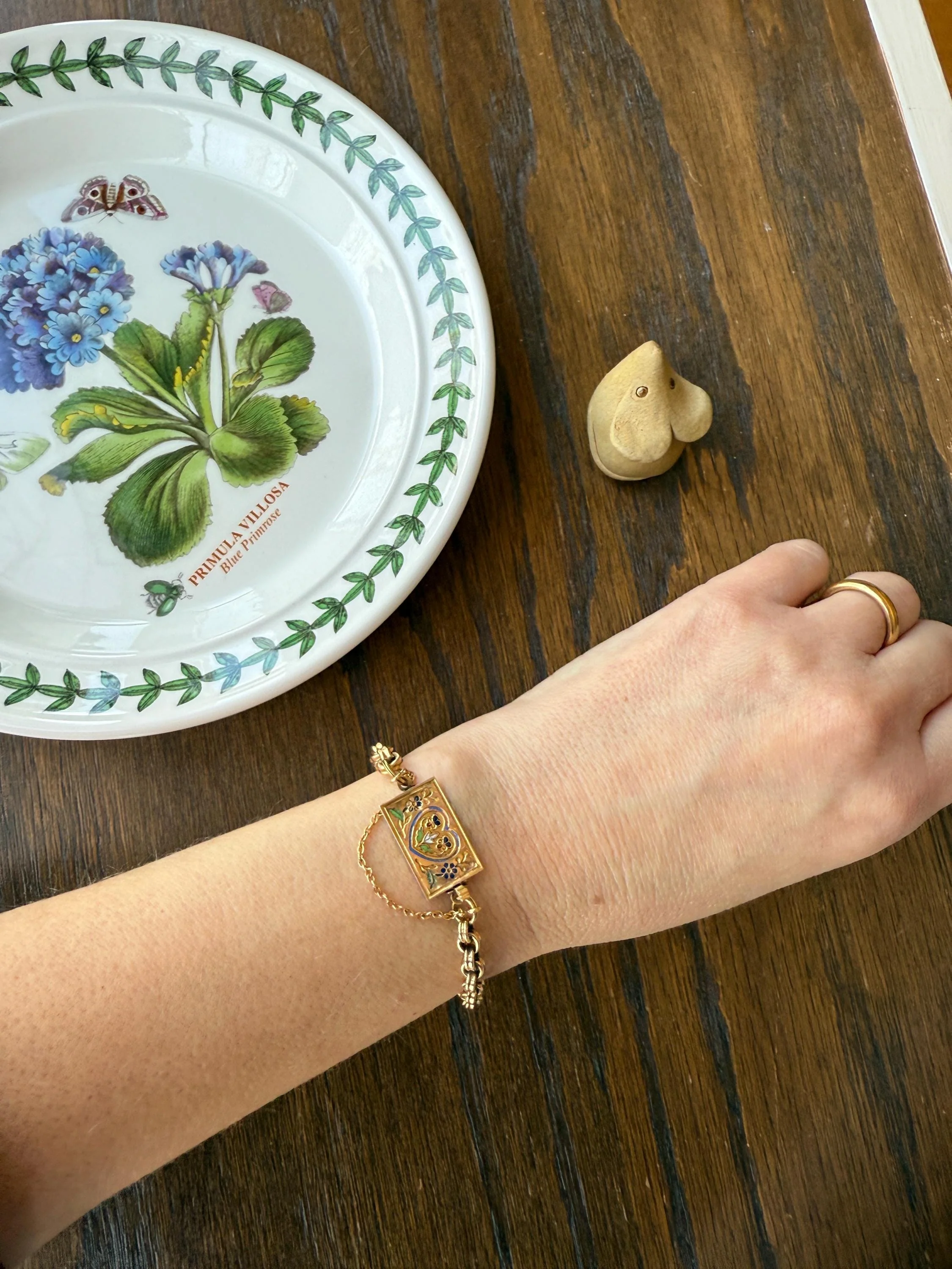 HEART Antique Chain BRACELET 18k Gold Solid Floral PANSY Forget Me Not Reversible Clasp 6.6g Think of Me French Traditional Enamel - Image 15