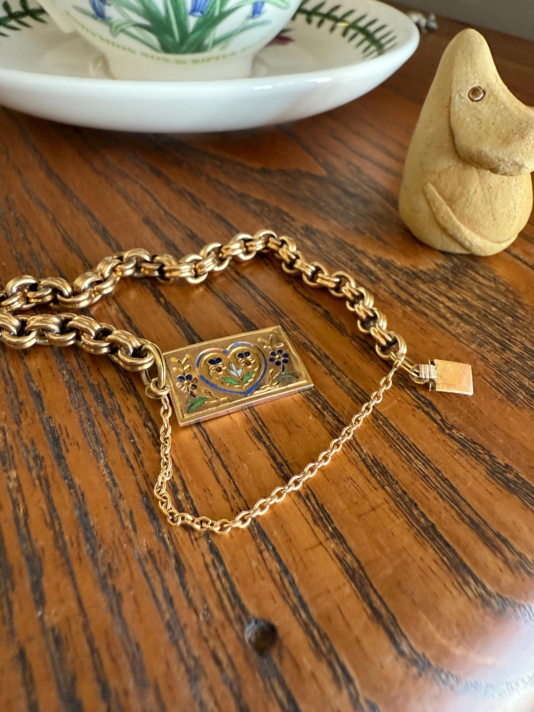 HEART Antique Chain BRACELET 18k Gold Solid Floral PANSY Forget Me Not Reversible Clasp 6.6g Think of Me French Traditional Enamel - Image 2