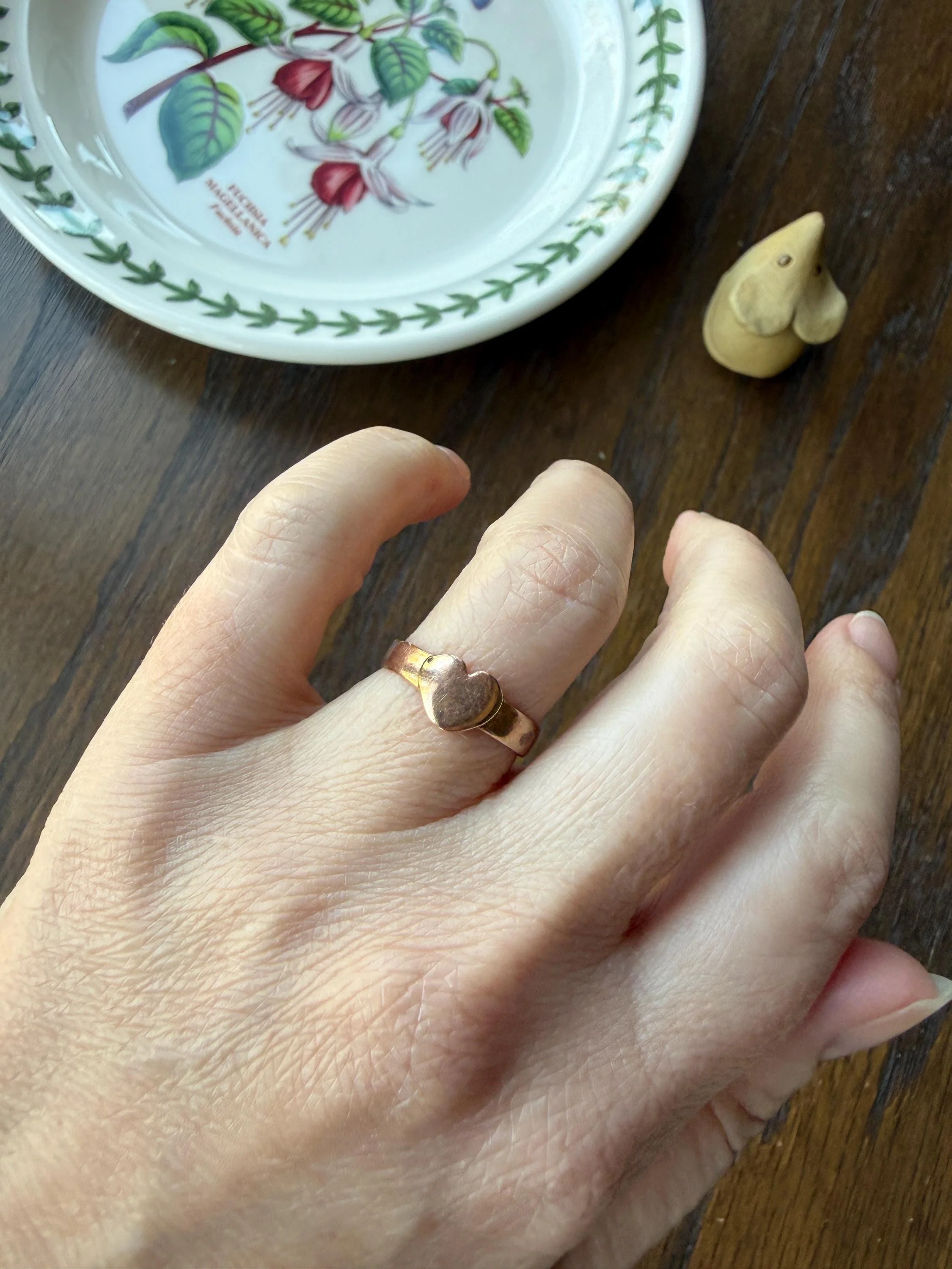 HEART Antique Victorian Rose Gold Stacker Band 10k Gold Ring Figural Stacker Minimalist - Image 12
