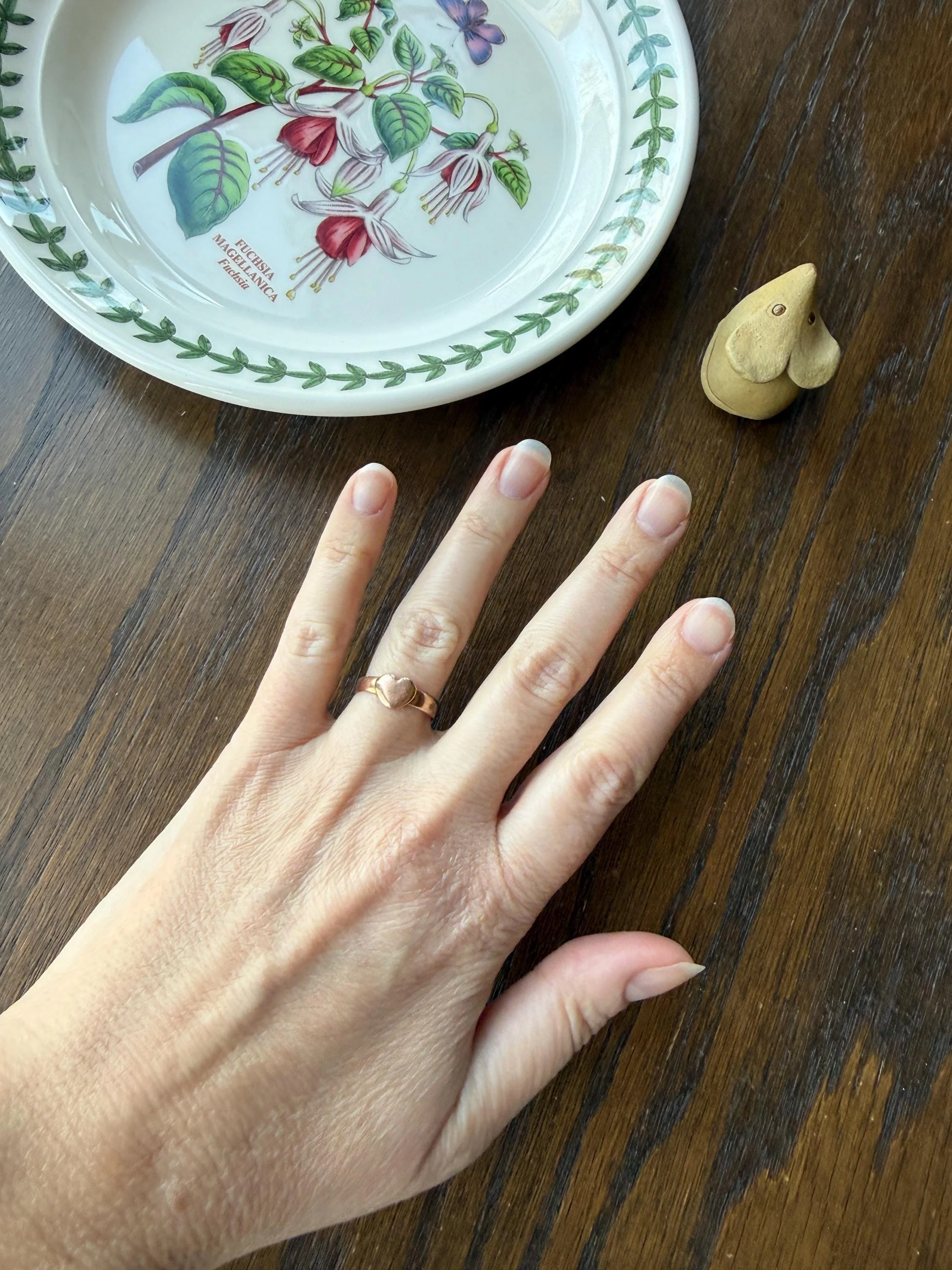HEART Antique Victorian Rose Gold Stacker Band 10k Gold Ring Figural Stacker Minimalist - Image 9