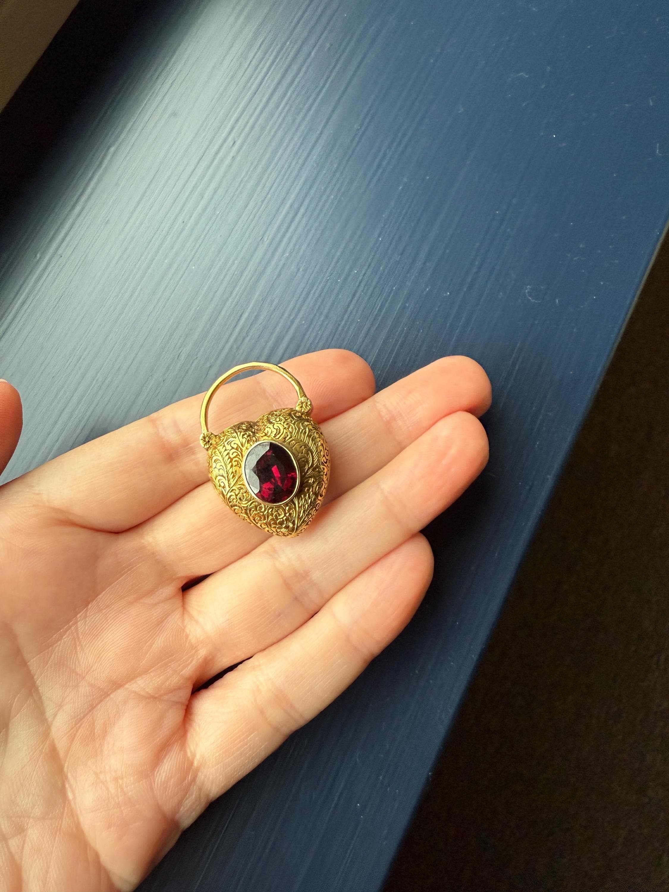 HEART Victorian PADLOCK Antique GARNET 10k Gold Solid Pendant Locket Back Figural Etched Reversible Puffy - Image 9