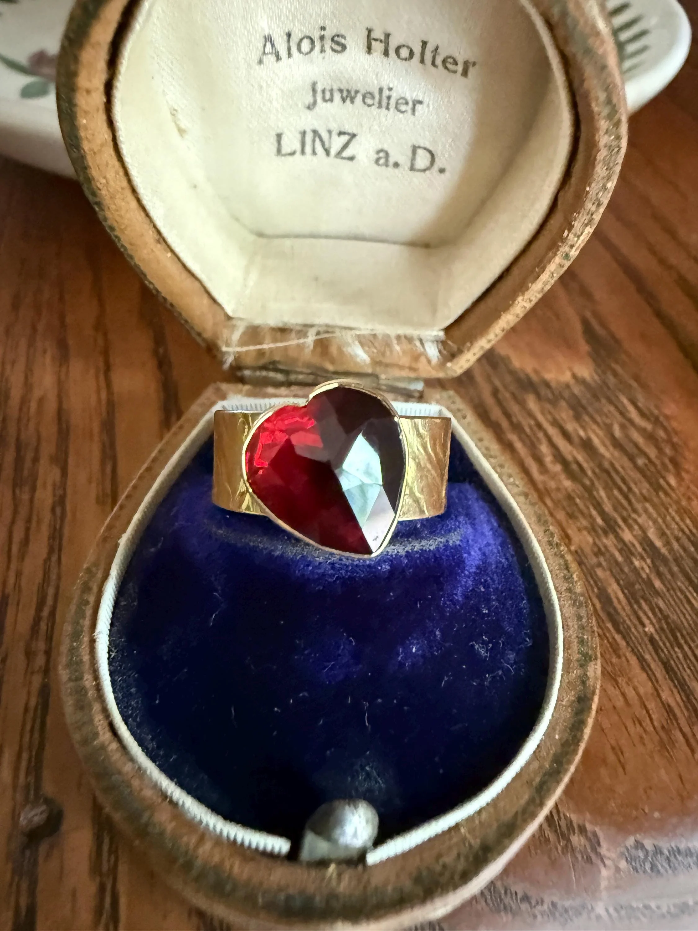 HEART Vintage Perpignan GARNET 7mm Wide Cigar Band Ring Figural Stacker Crimson Glowing Red Angled - Image 4
