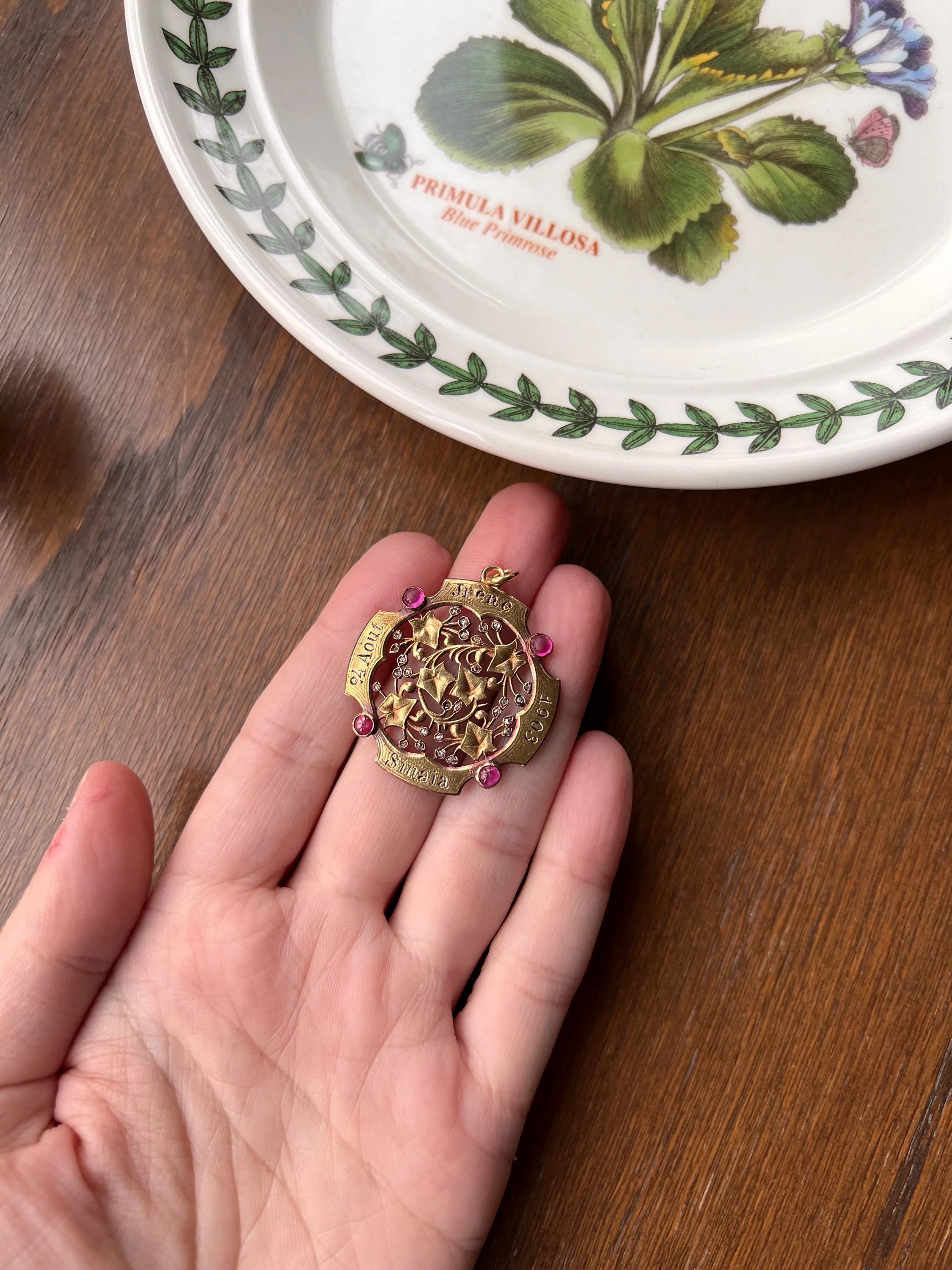 HEAVY Antique DATED 1903 IVY Rose Cut Diamond Ruby Figural Pendant Exceptional French Medallion 9g 18k Gold Solid - Image 8