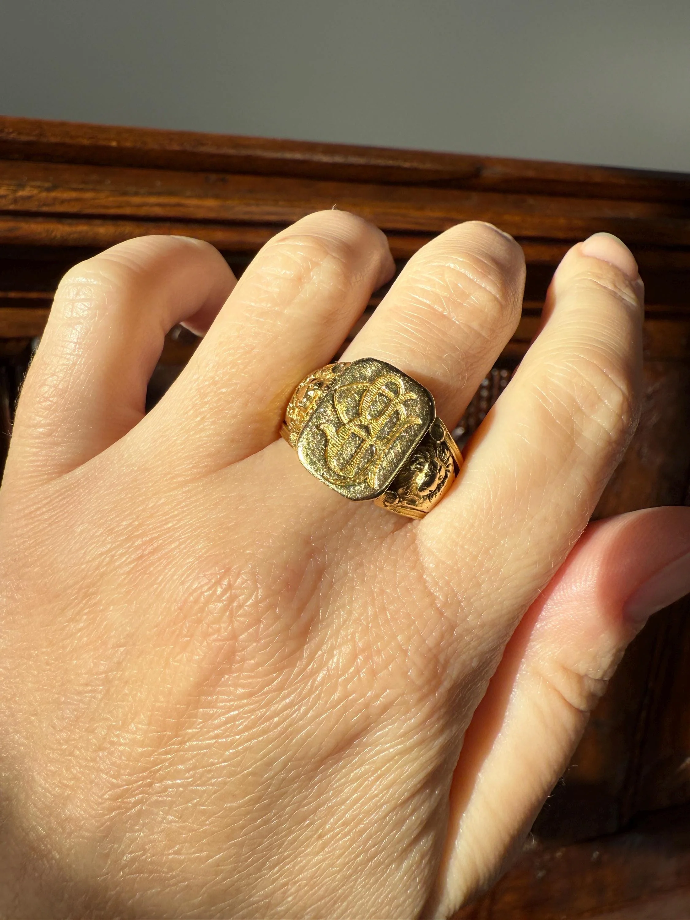 HEAVY Antique LION Chunky SIGNET 15.2g 18k Gold Solid Ring French Figural Animal Head Initial Wax Seal Pb Bp Intaglio Sturdy Band Unisex Man - Image 11