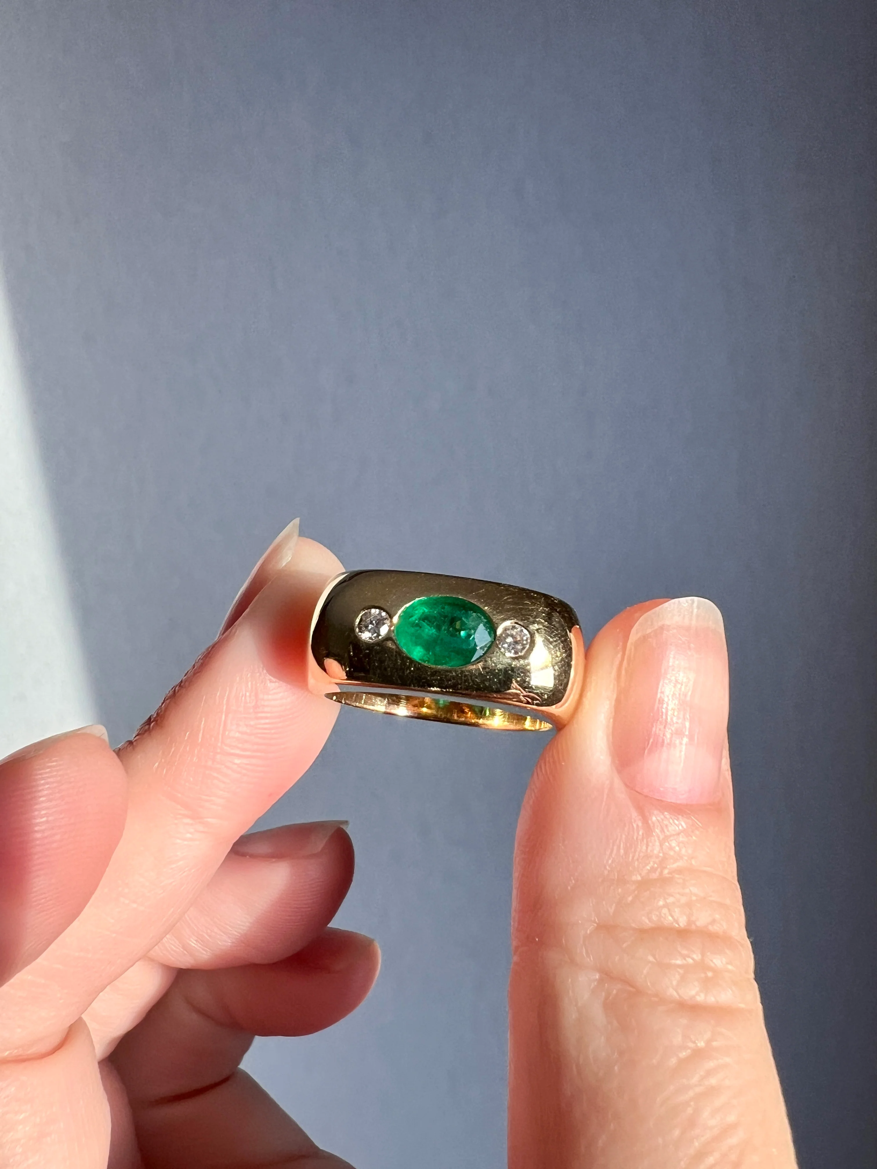 HEAVY Green EMERALD Diamond Vintage Three Stone Gypsy Ring French 18k Gold Chunky Wide Square Band Natural Unisex - Image 17