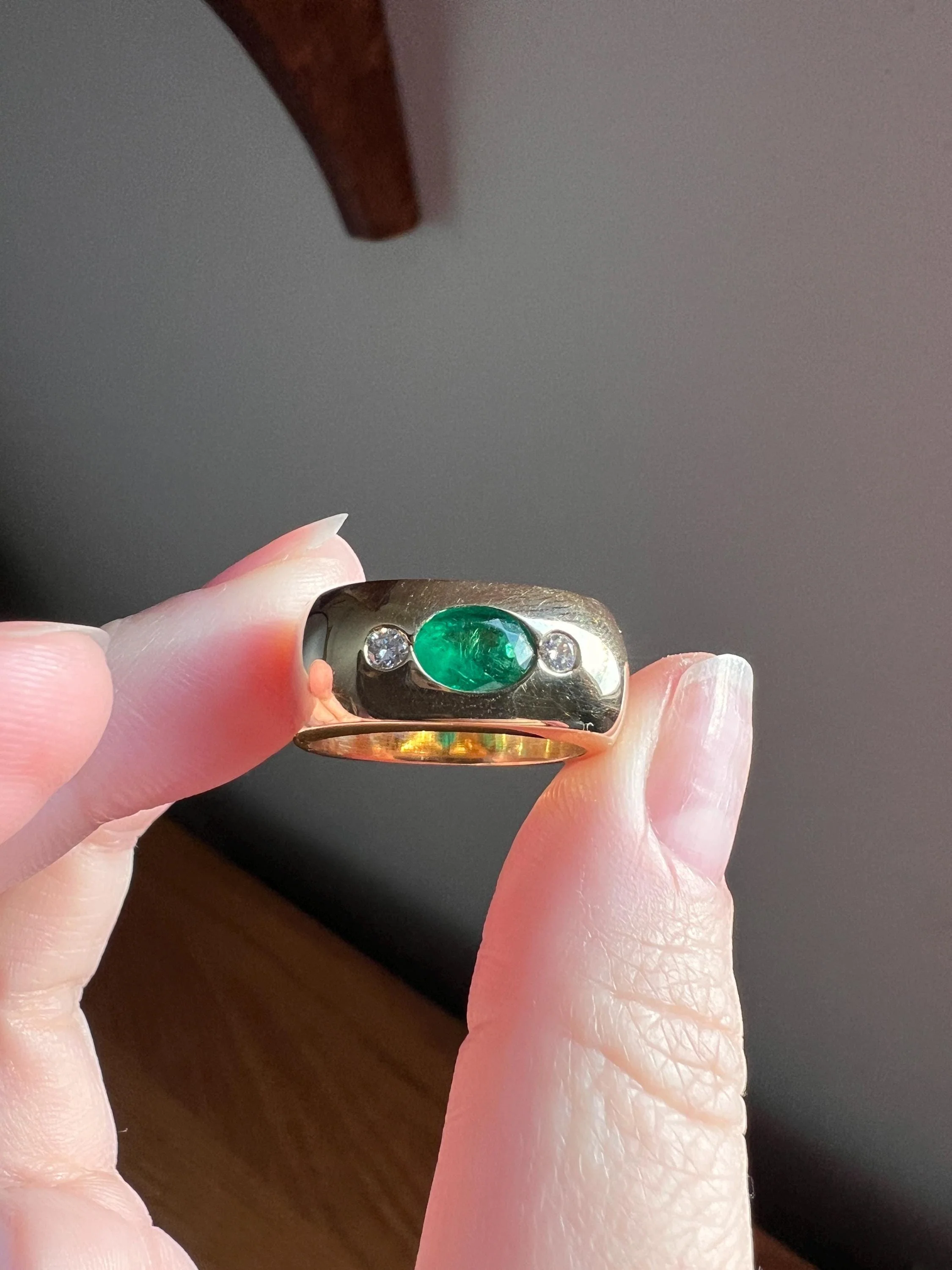 HEAVY Green EMERALD Diamond Vintage Three Stone Gypsy Ring French 18k Gold Chunky Wide Square Band Natural Unisex - Image 4