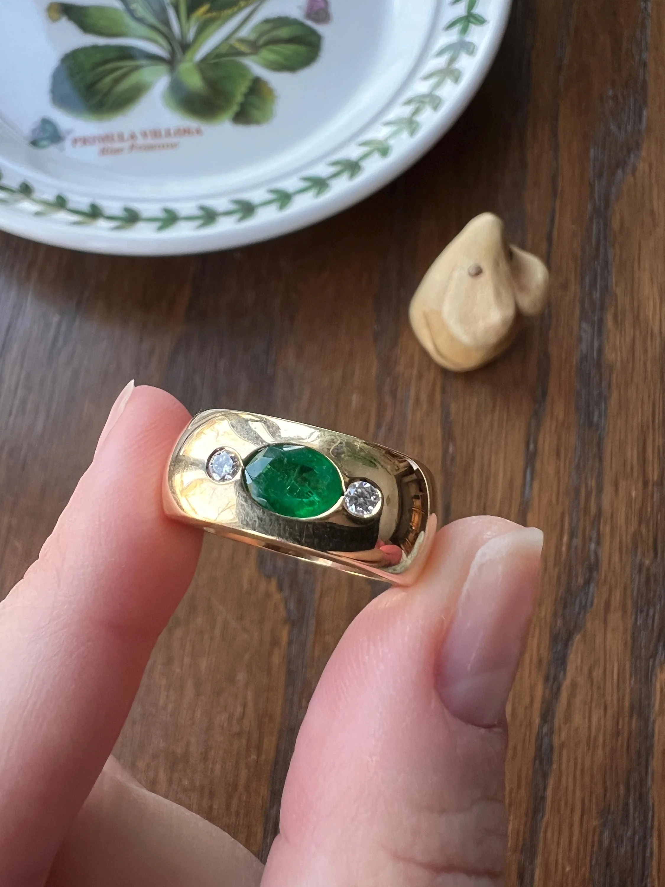 HEAVY Green EMERALD Diamond Vintage Three Stone Gypsy Ring French 18k Gold Chunky Wide Square Band Natural Unisex - Image 6