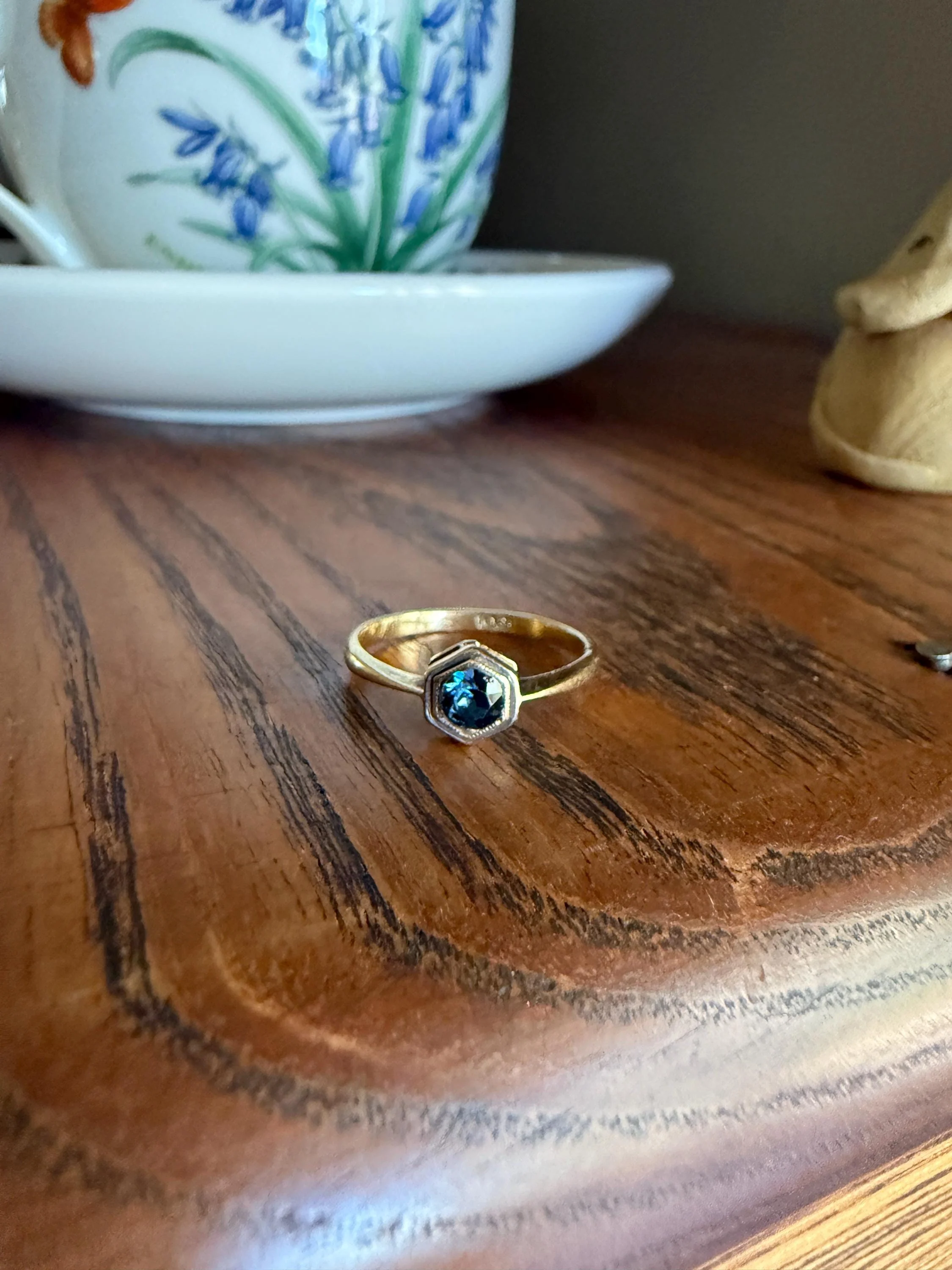 HEXAGON 18k Gold Antique Blue Paste Faux Zircon Dainty Geometric Solitaire Ring Art Deco Stacker Setting Pinky Midi - Image 11
