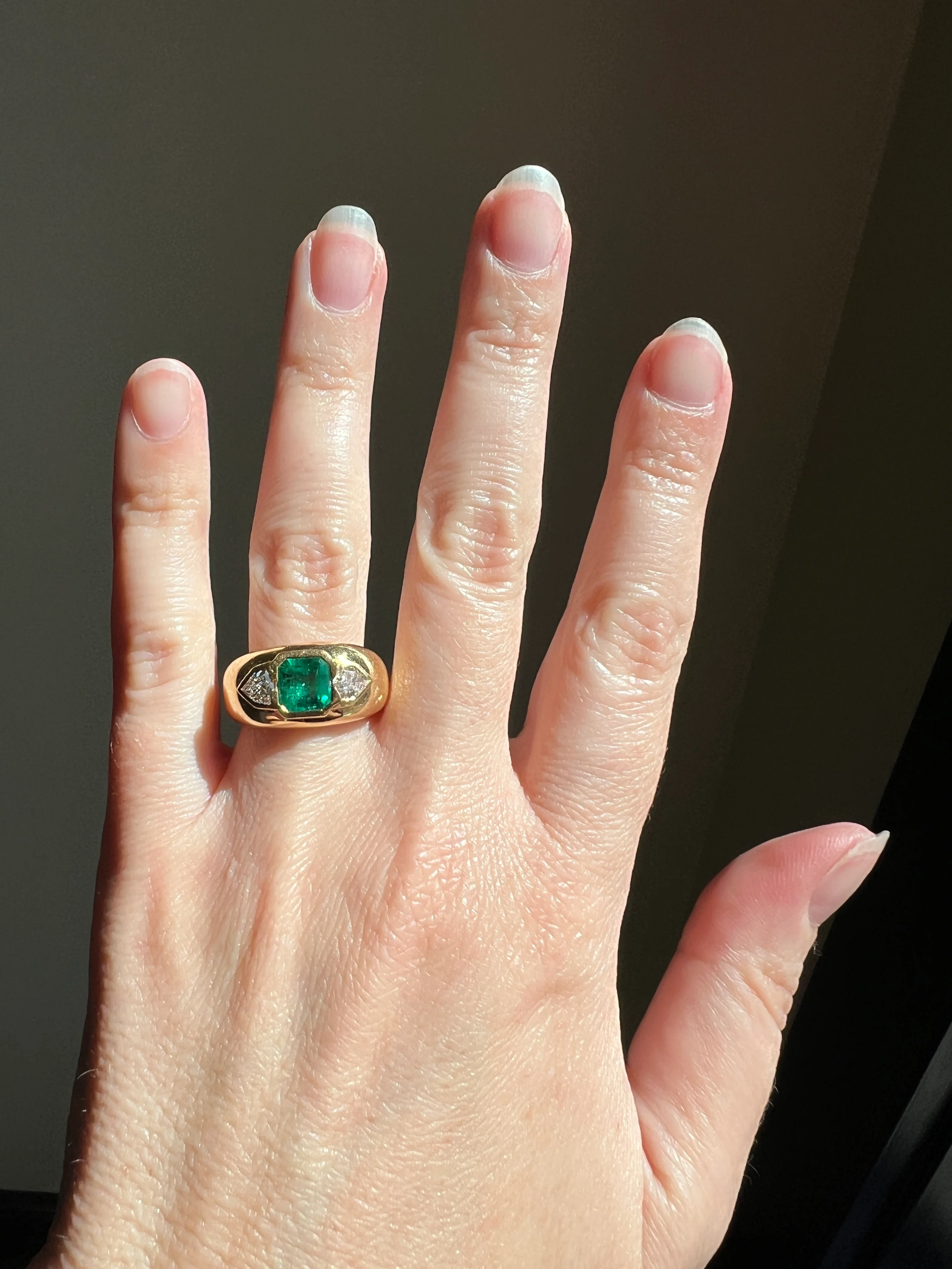 HEXAGON SHIELD Diamond Green EMERALD Chunky Vintage Three Stone Gypsy Ring French 18k Gold Wide Band Natural Heavy - Image 12