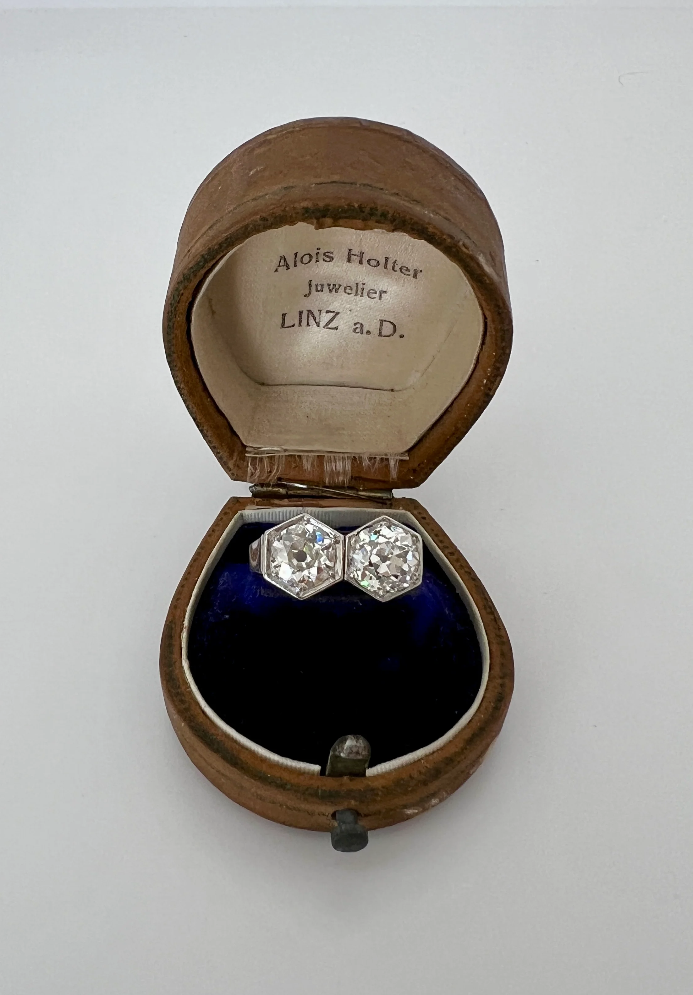 HEXAGON Toi et Moi 3.3 CARAT Eye Clean Old Mine Cut Diamond Two Stone Antique Ring PLATINUM French Geometric Engagement - Image 17