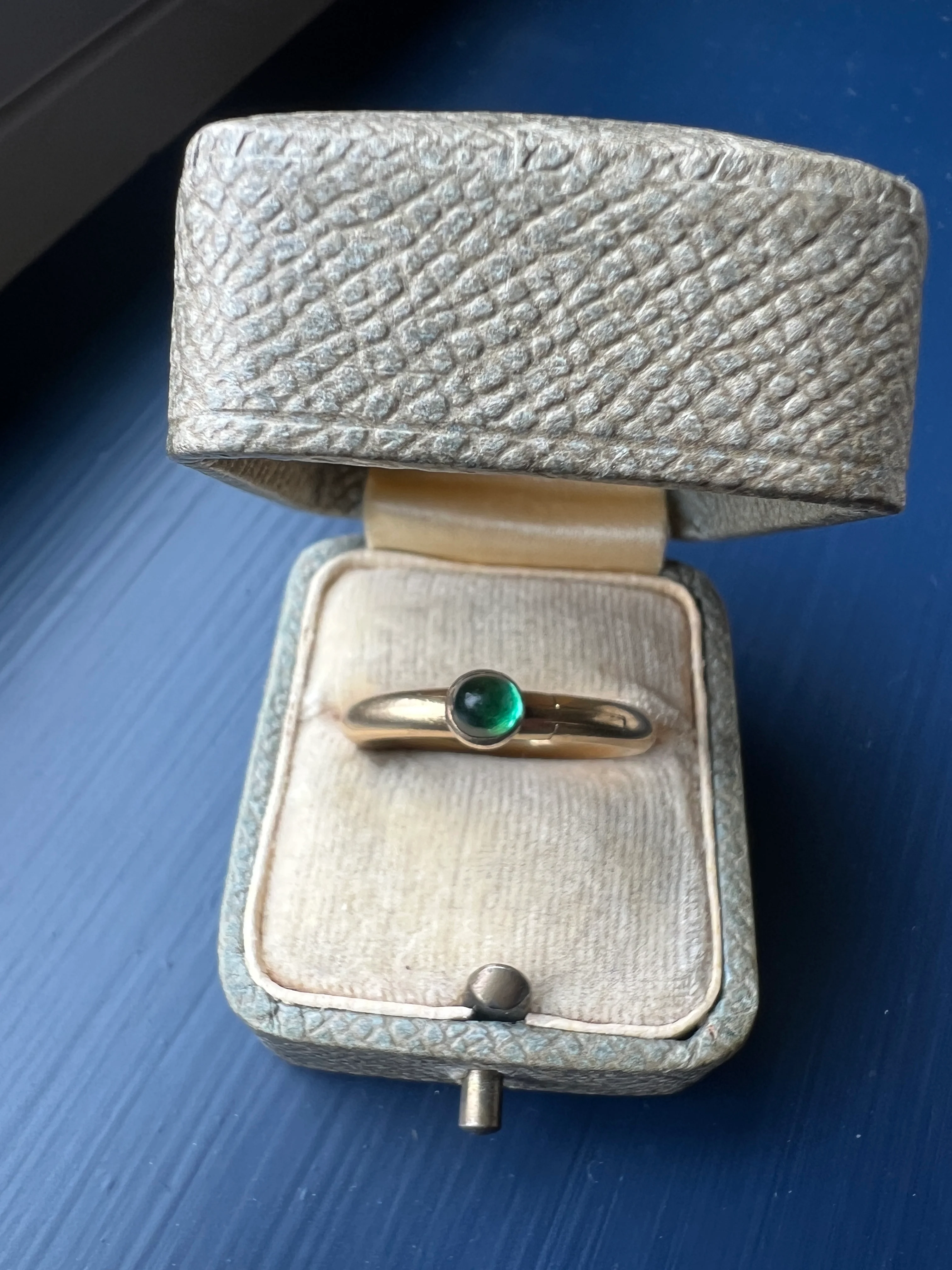 HINGED Lock Clasp RING French Vintage to Antique Opening Puzzle 18k Gold Donut Band Green Cabochon Romantic Unique Gift Poison? Pipe Stacker - Image 15