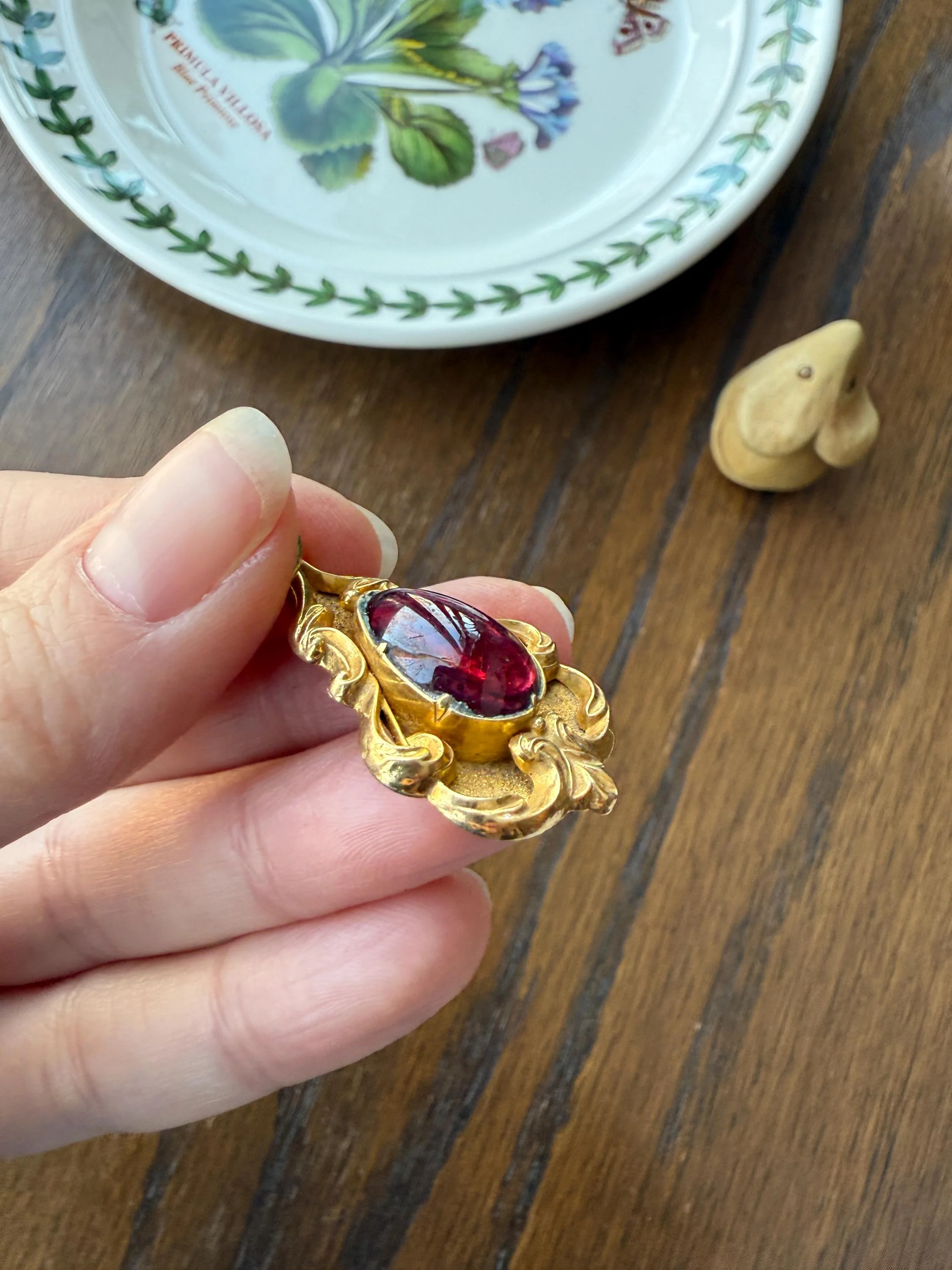 Juicy Victorian Antique Crimson Red Pear Natural Garnet 18k Gold Scrolled Teardrop Pendant Ornate Inner Glow - Image 16