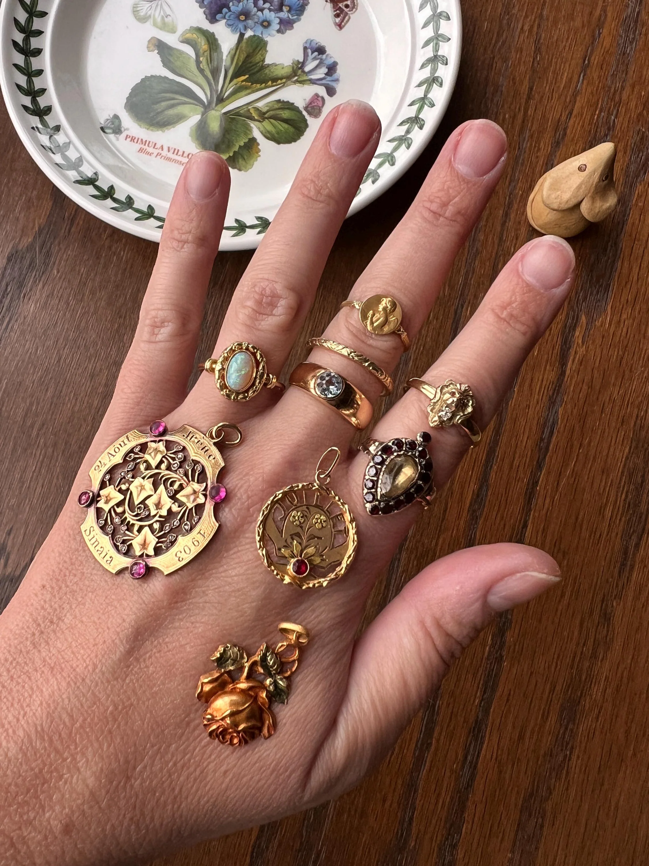 JULY Dated 1924 Floral French Antique Birthday Month 18k Gold Pendant Paste Ruby Garland Halo Belle Epoque - Image 8