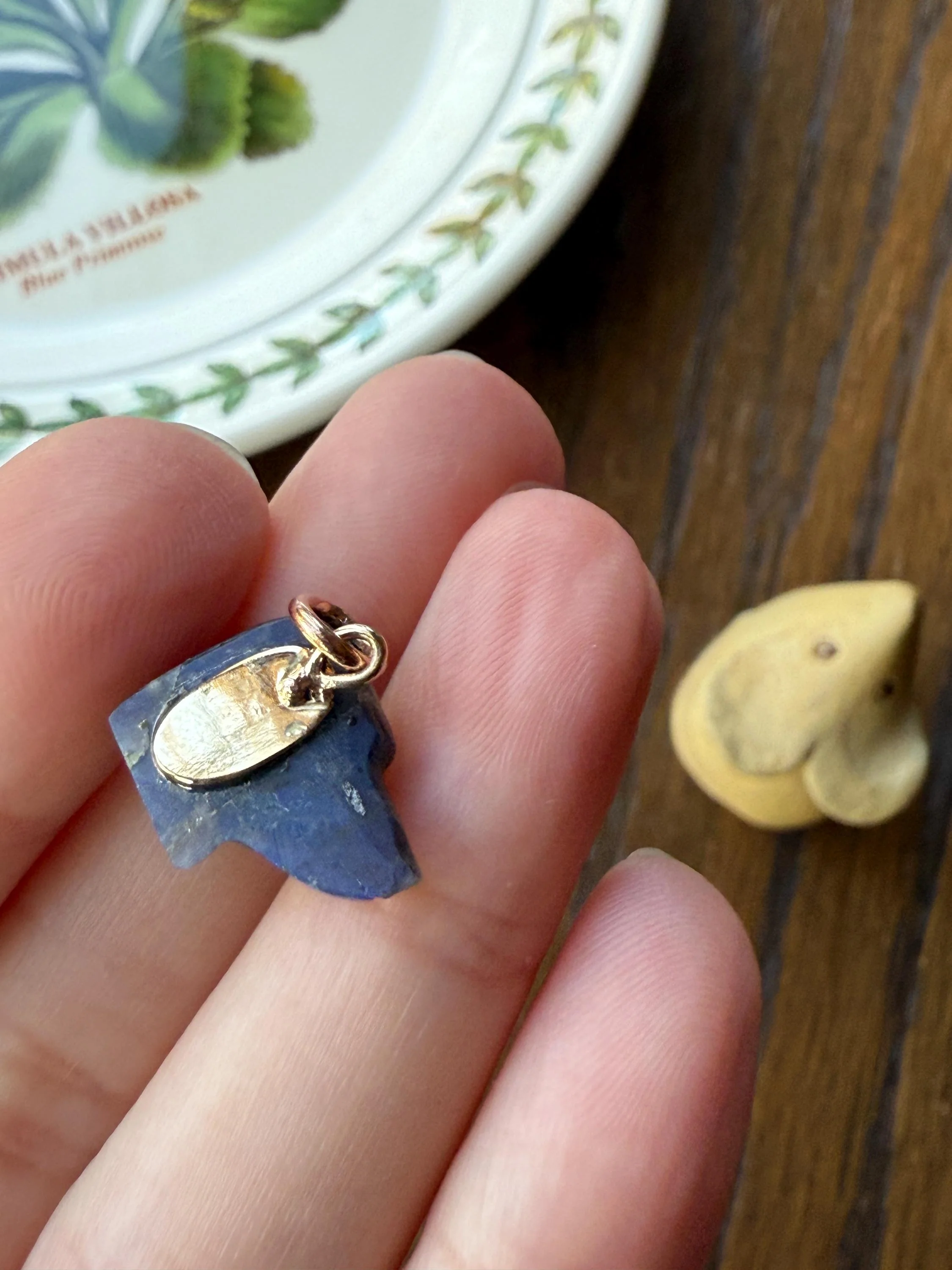 LABRADORITE Blue Labrador ; ) DOG Head Carved Antique Victorian French 18k Gold Figural Hunting Loyalty Hound Pendant Bracelet Charm Animal - Image 18