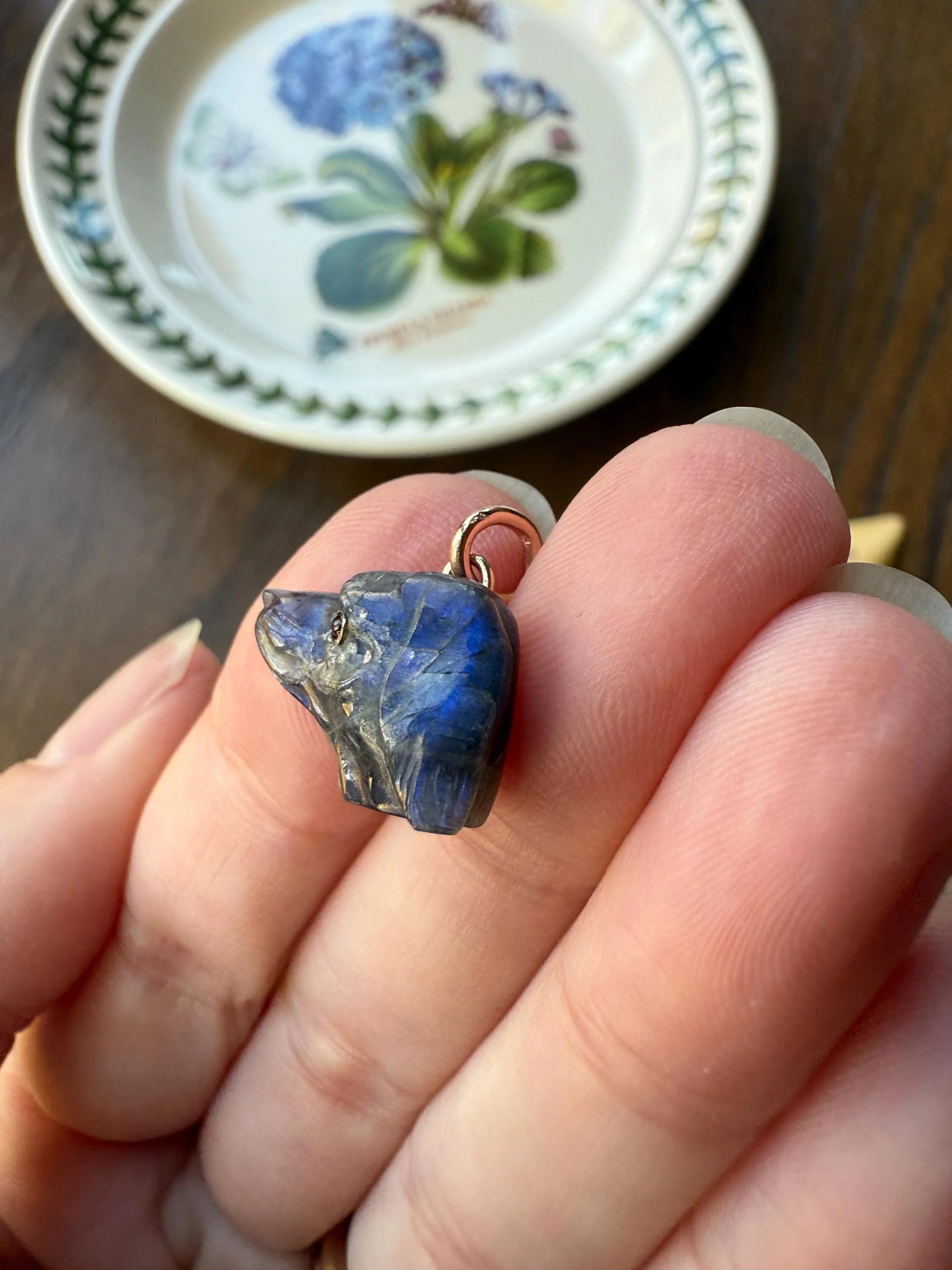 LABRADORITE Blue Labrador ; ) DOG Head Carved Antique Victorian French 18k Gold Figural Hunting Loyalty Hound Pendant Bracelet Charm Animal - Image 4