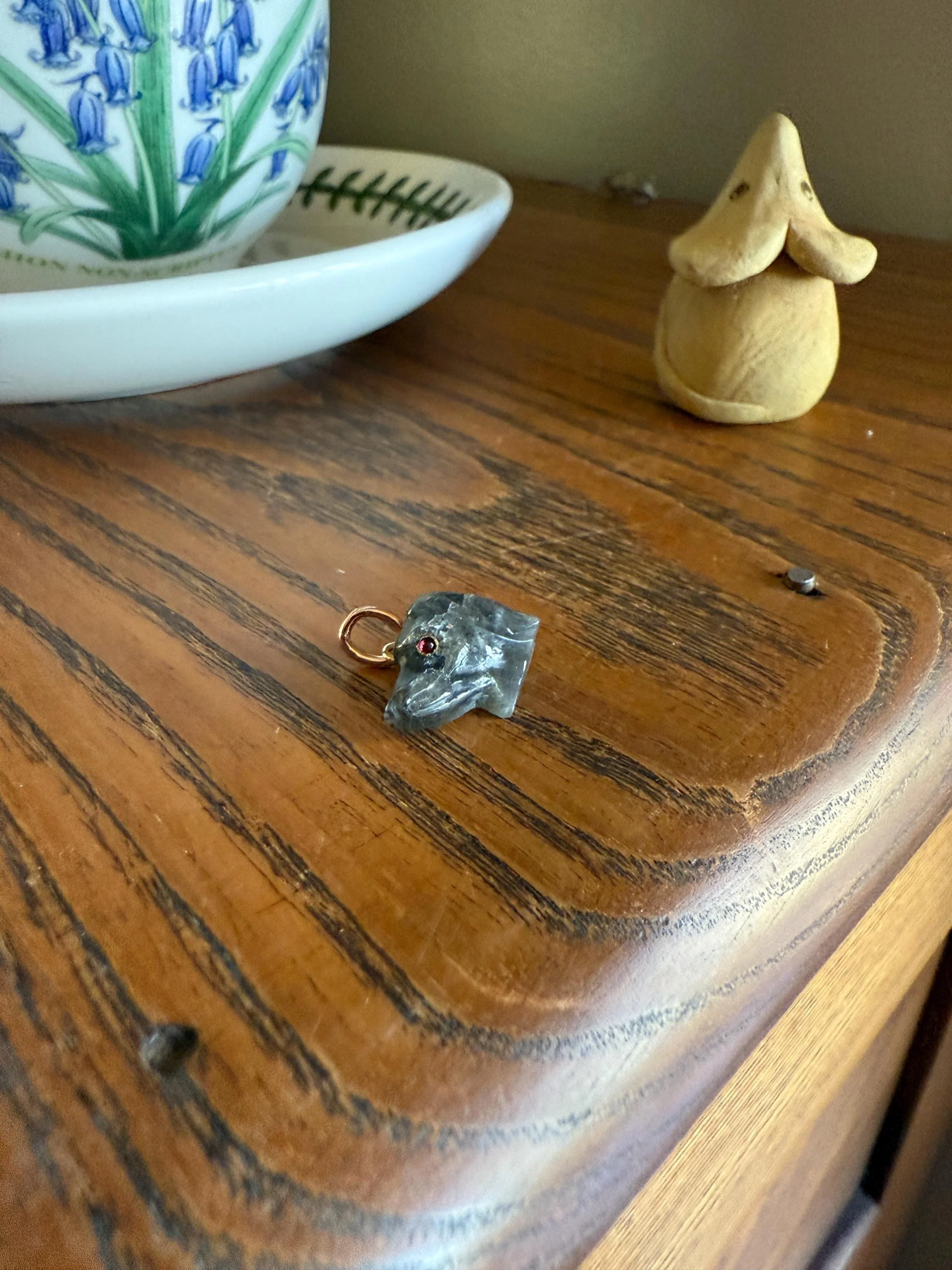 LABRADORITE Blue Labrador ; ) DOG Head Carved Antique Victorian French 18k Gold Figural Hunting Loyalty Hound Pendant Bracelet Charm Animal - Image 5