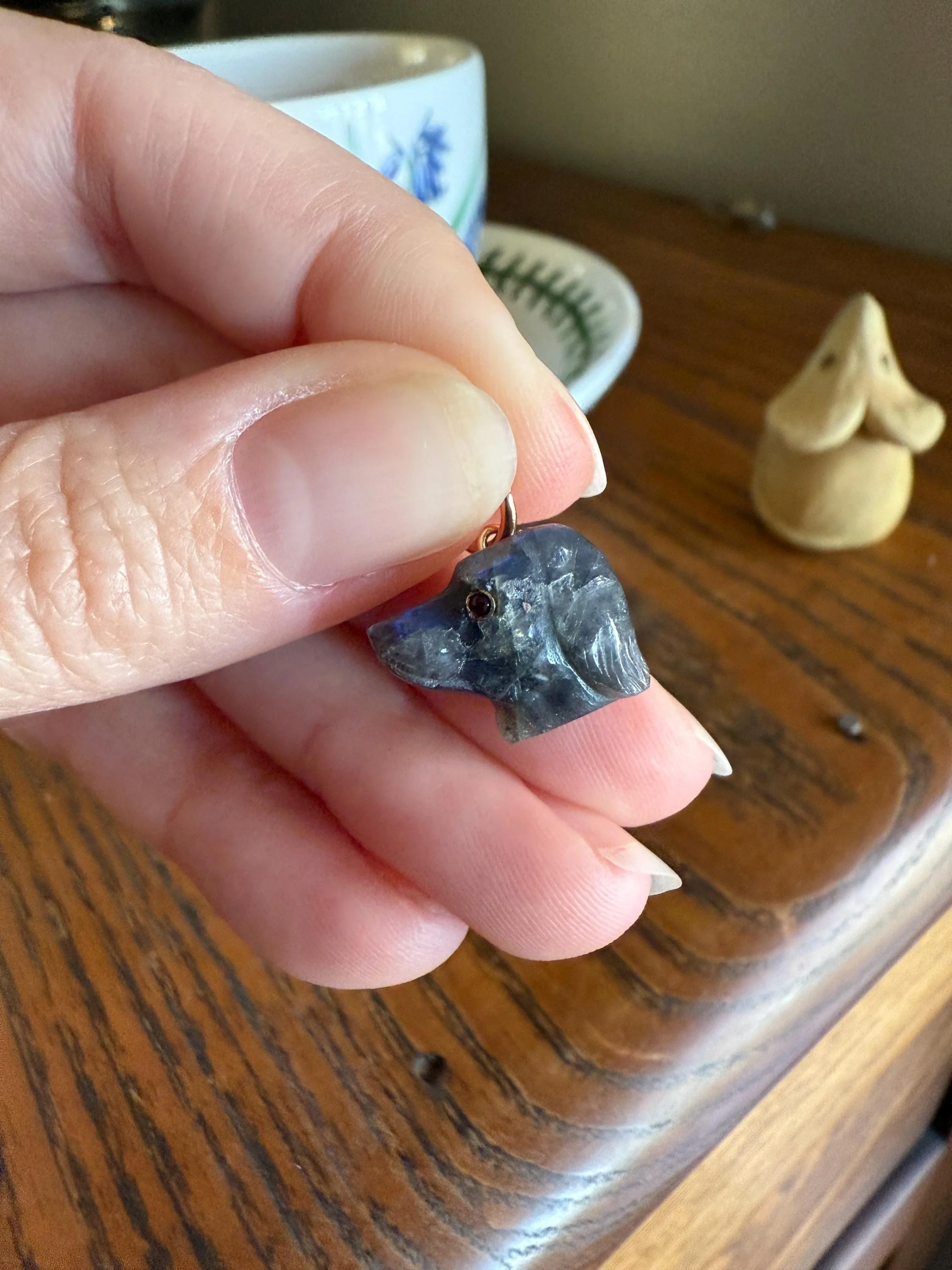 LABRADORITE Blue Labrador ; ) DOG Head Carved Antique Victorian French 18k Gold Figural Hunting Loyalty Hound Pendant Bracelet Charm Animal - Image 8