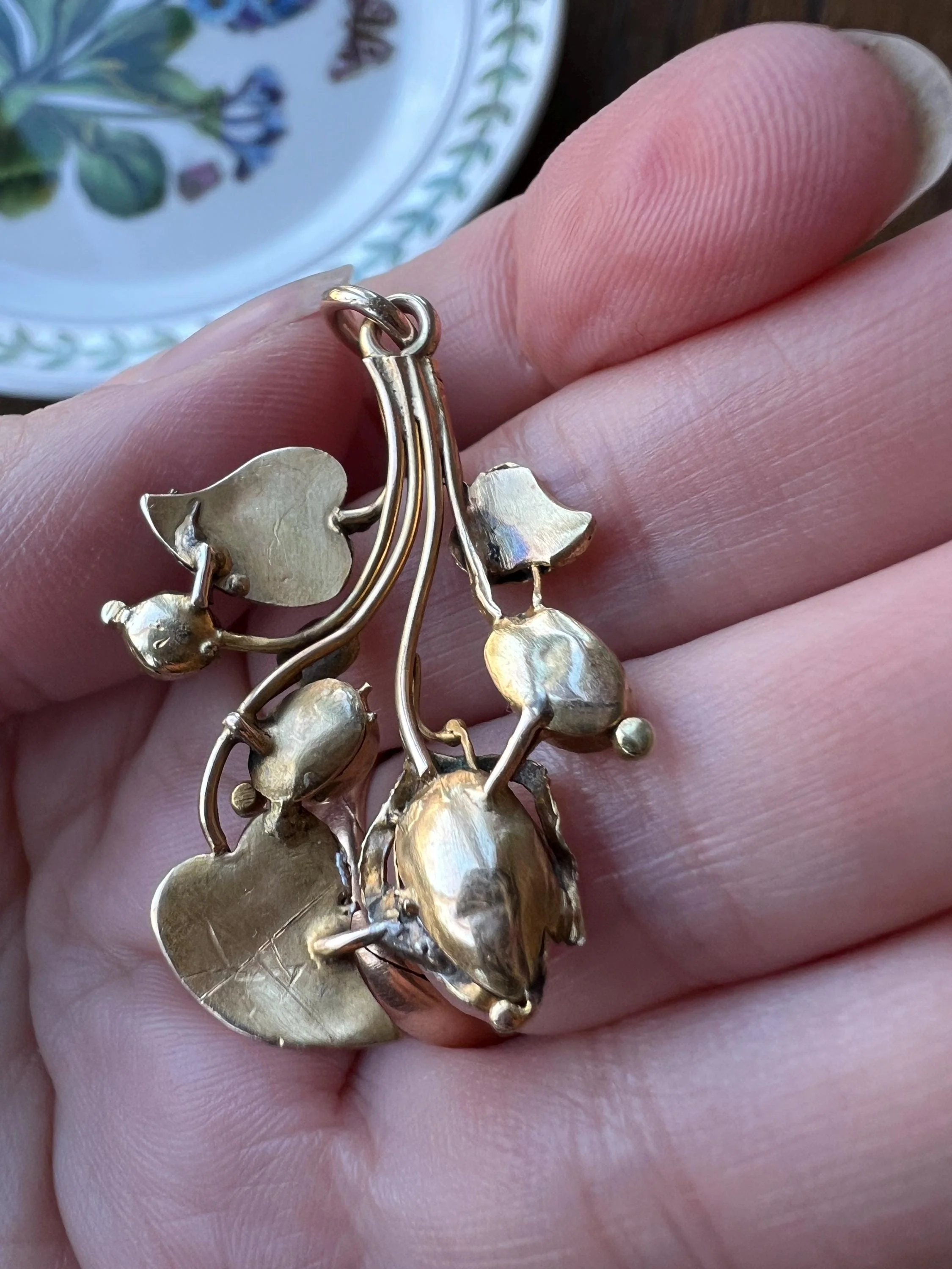 Large Scale FLORAL Leaf FLOWERS Bouquet Pendant Victorian ANTIQUE Purple Amethyst & Teardrop Paste 14k Gold Figural - Image 8