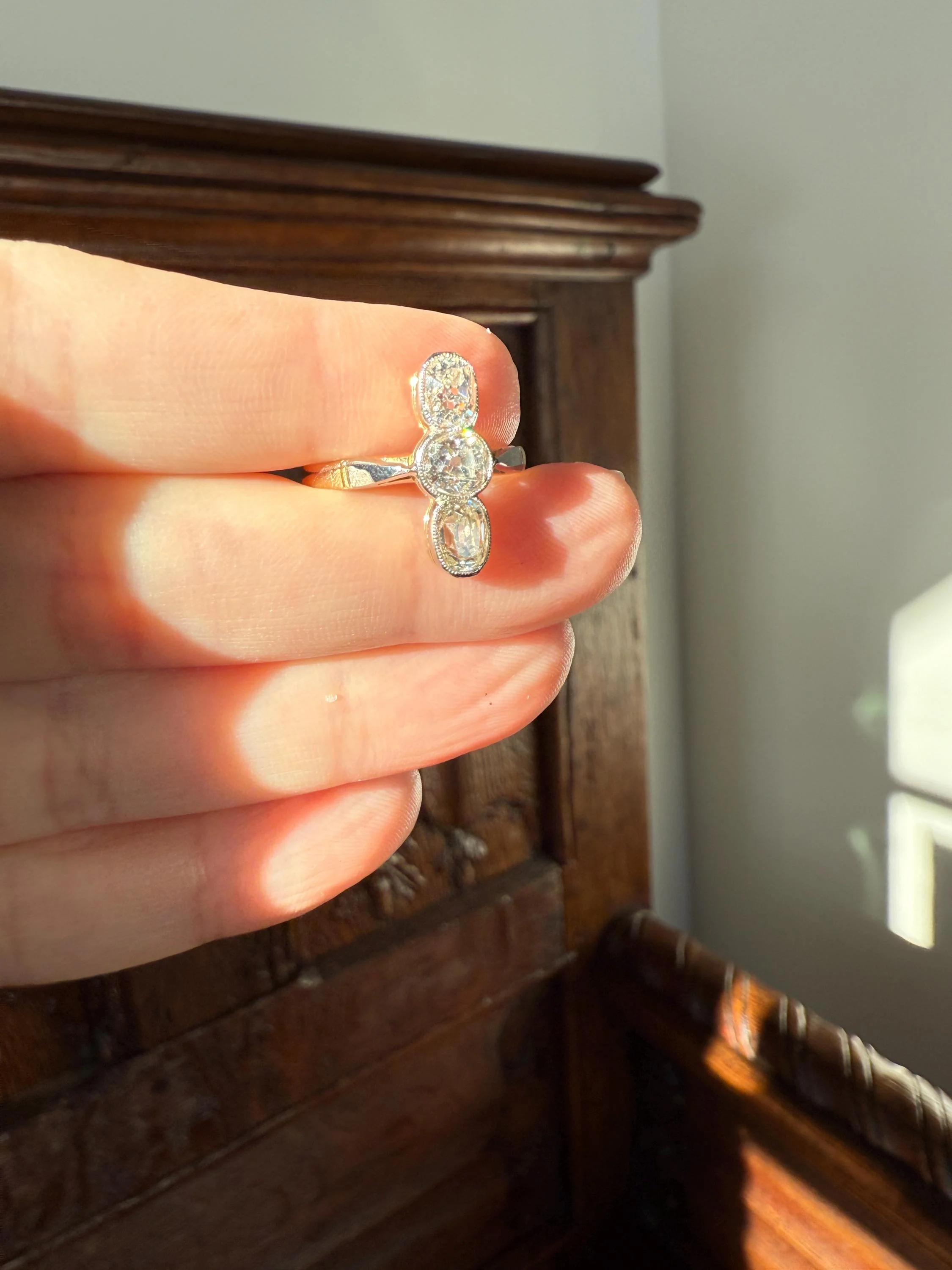 LINEAR 1.7 Carat Elongated Old Mine Cut DIAMONDS Oval & Round Three Stone Ring Chunky French ANTIQUE 18k Gold Unique Bezel Set - Image 15