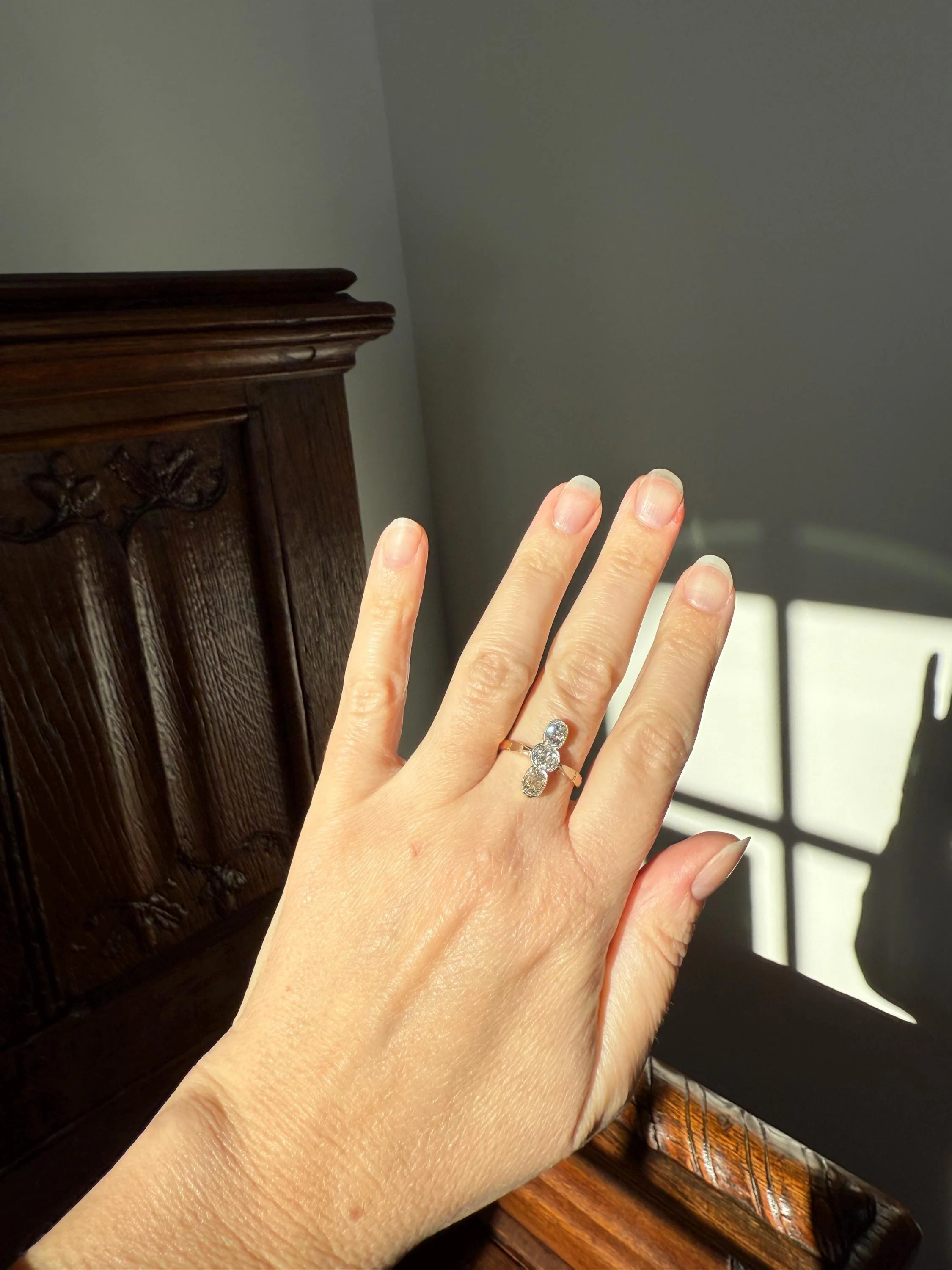 LINEAR 1.7 Carat Elongated Old Mine Cut DIAMONDS Oval & Round Three Stone Ring Chunky French ANTIQUE 18k Gold Unique Bezel Set - Image 18