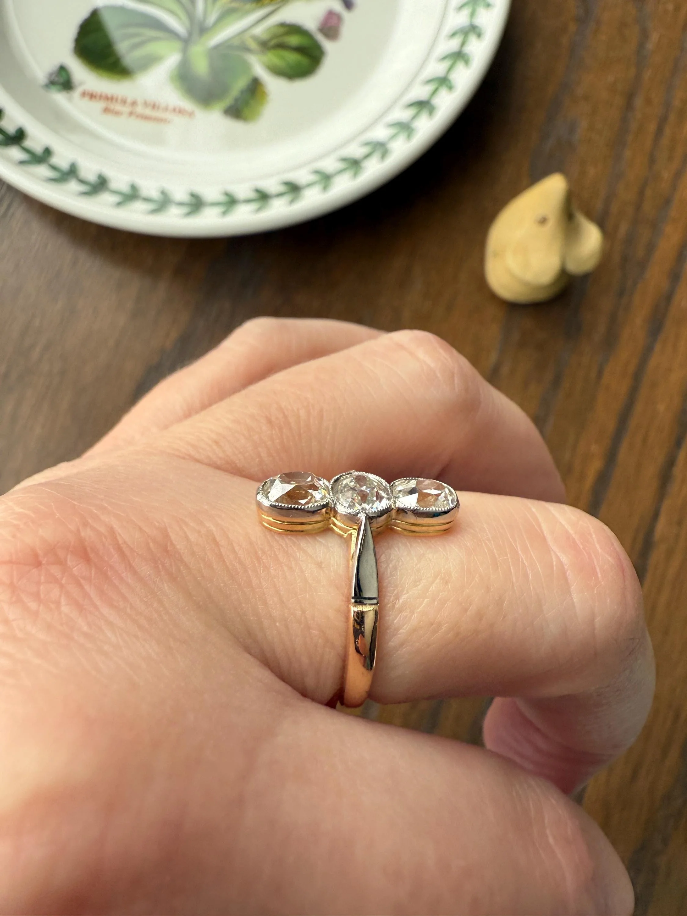 LINEAR 1.7 Carat Elongated Old Mine Cut DIAMONDS Oval & Round Three Stone Ring Chunky French ANTIQUE 18k Gold Unique Bezel Set - Image 8