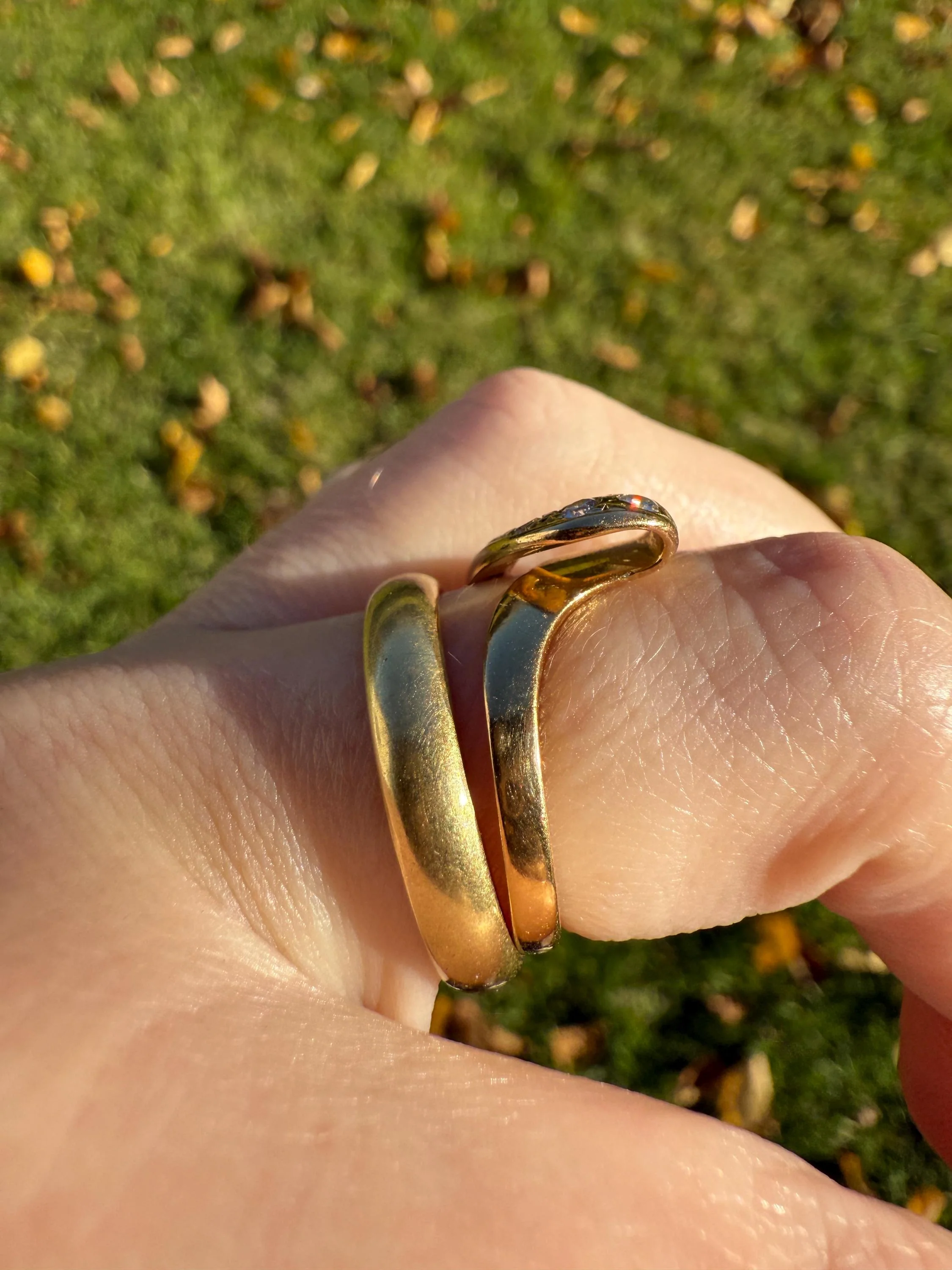 LOOP 3D French Vintage Curled Stacker Band Looped Ring 18k Gold Single Cut Diamonds Figural Tiara Chevron V Ring Retro - Image 5
