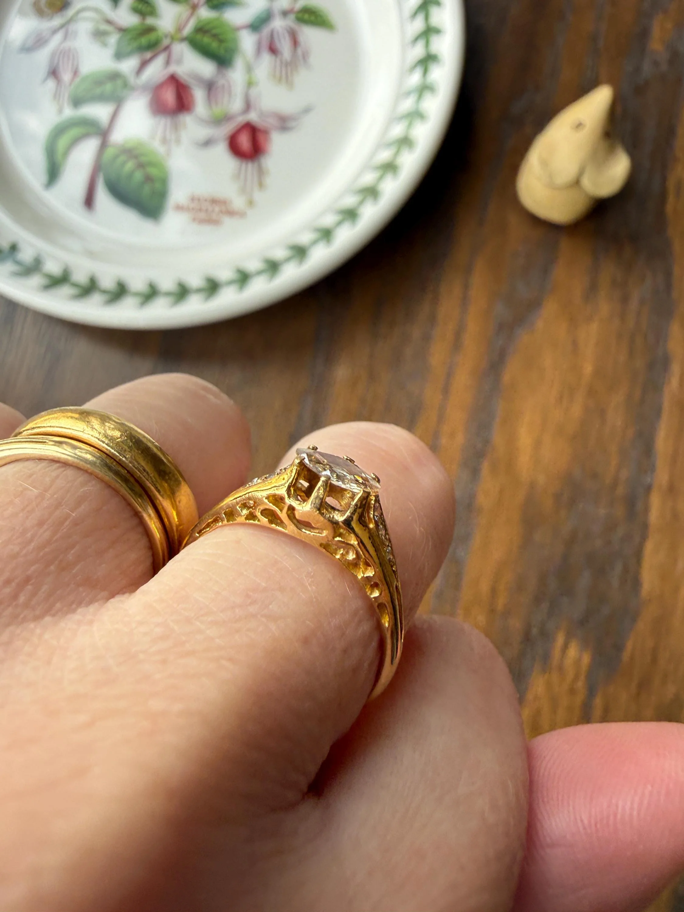 Marquise East West Old Mine Cut Ornate Filigree Ring 18k Gold French Antique Unique Band Stacker - Image 3
