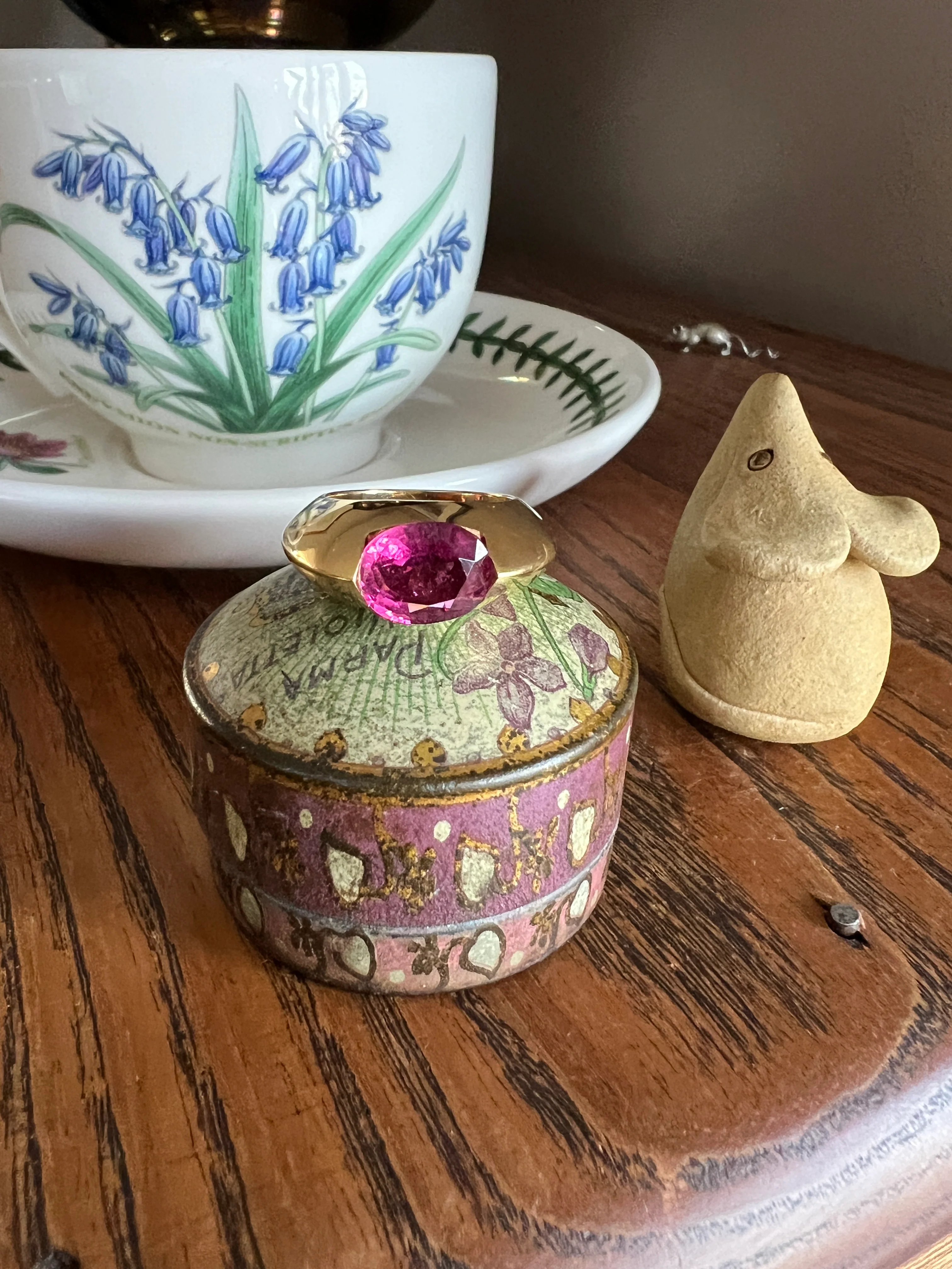 MEGA Natural Pink TOURMALINE Knife Edge Domed Bombe Ring Band French Vintage Preowned HEAVY 13.6g 18k Gold Retro Statement Stacker - Image 15