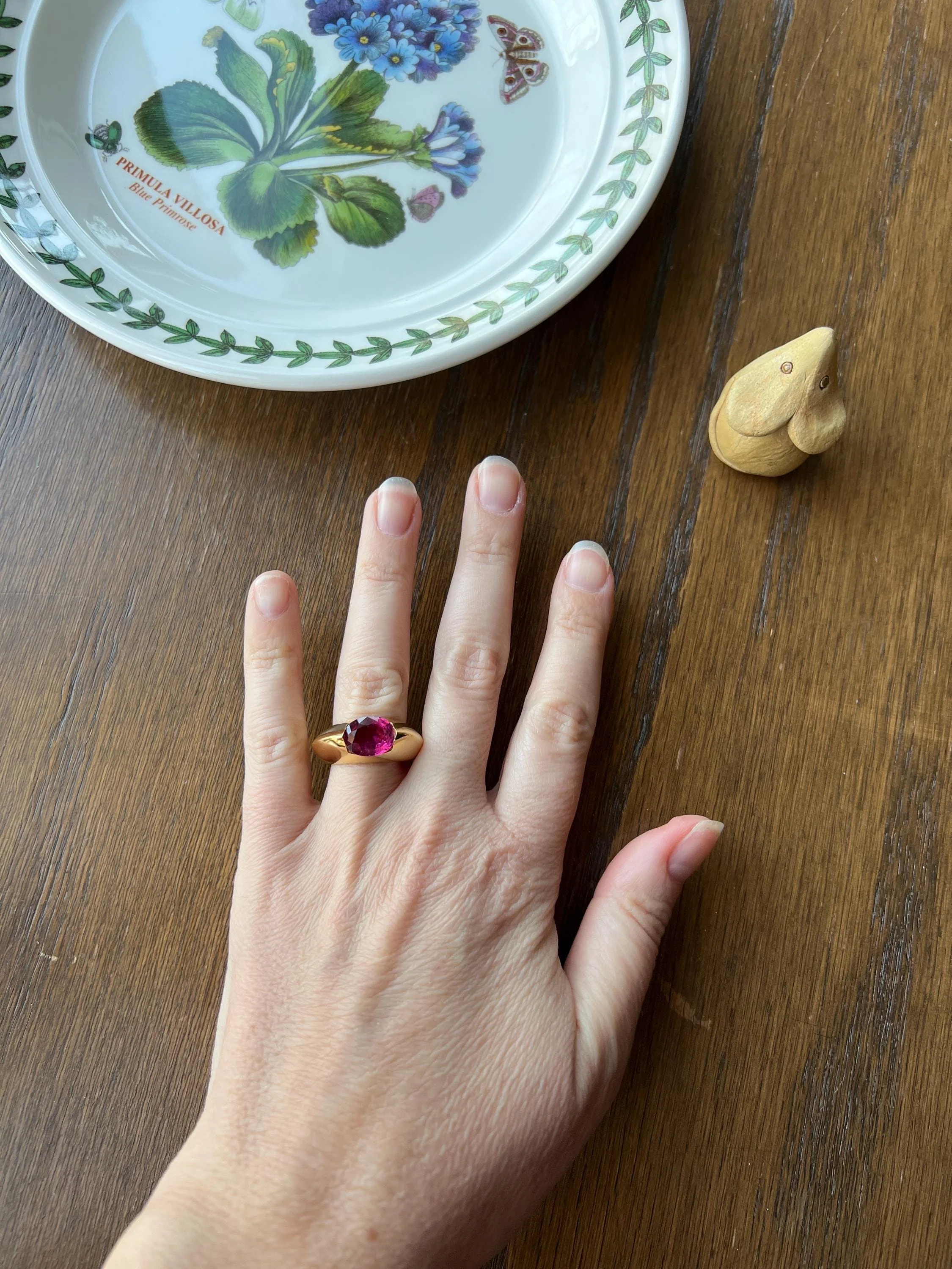 MEGA Natural Pink TOURMALINE Knife Edge Domed Bombe Ring Band French Vintage Preowned HEAVY 13.6g 18k Gold Retro Statement Stacker - Image 6