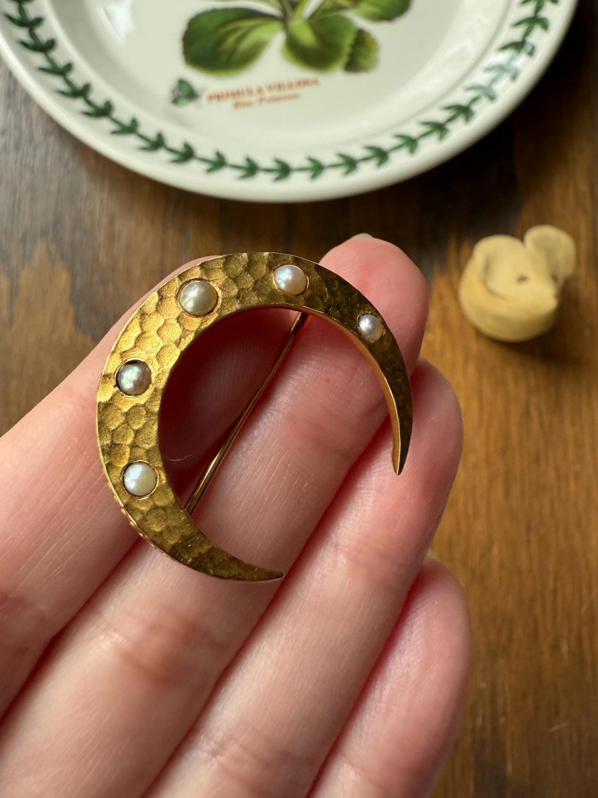 MOON Hammered 18k GOLD Antique VICTORIAN Figural Brooch Extender Buttery Connector Pin or Pendant Conversion