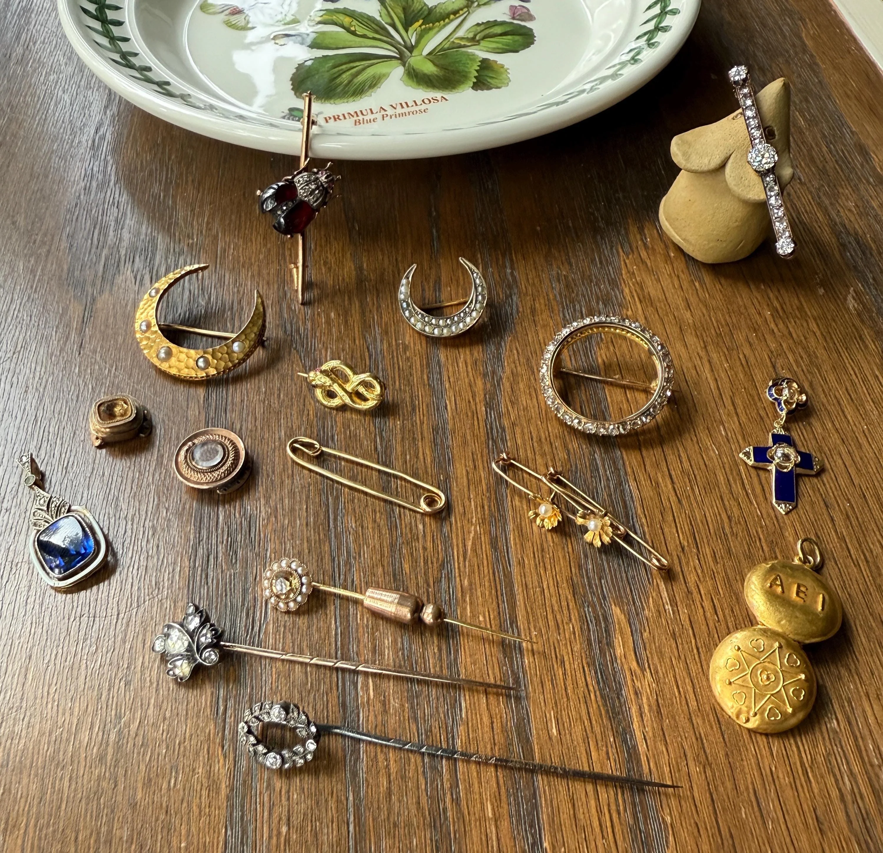 MOON Hammered 18k GOLD Antique VICTORIAN Figural Brooch Extender Buttery Connector Pin or Pendant Conversion - Image 7