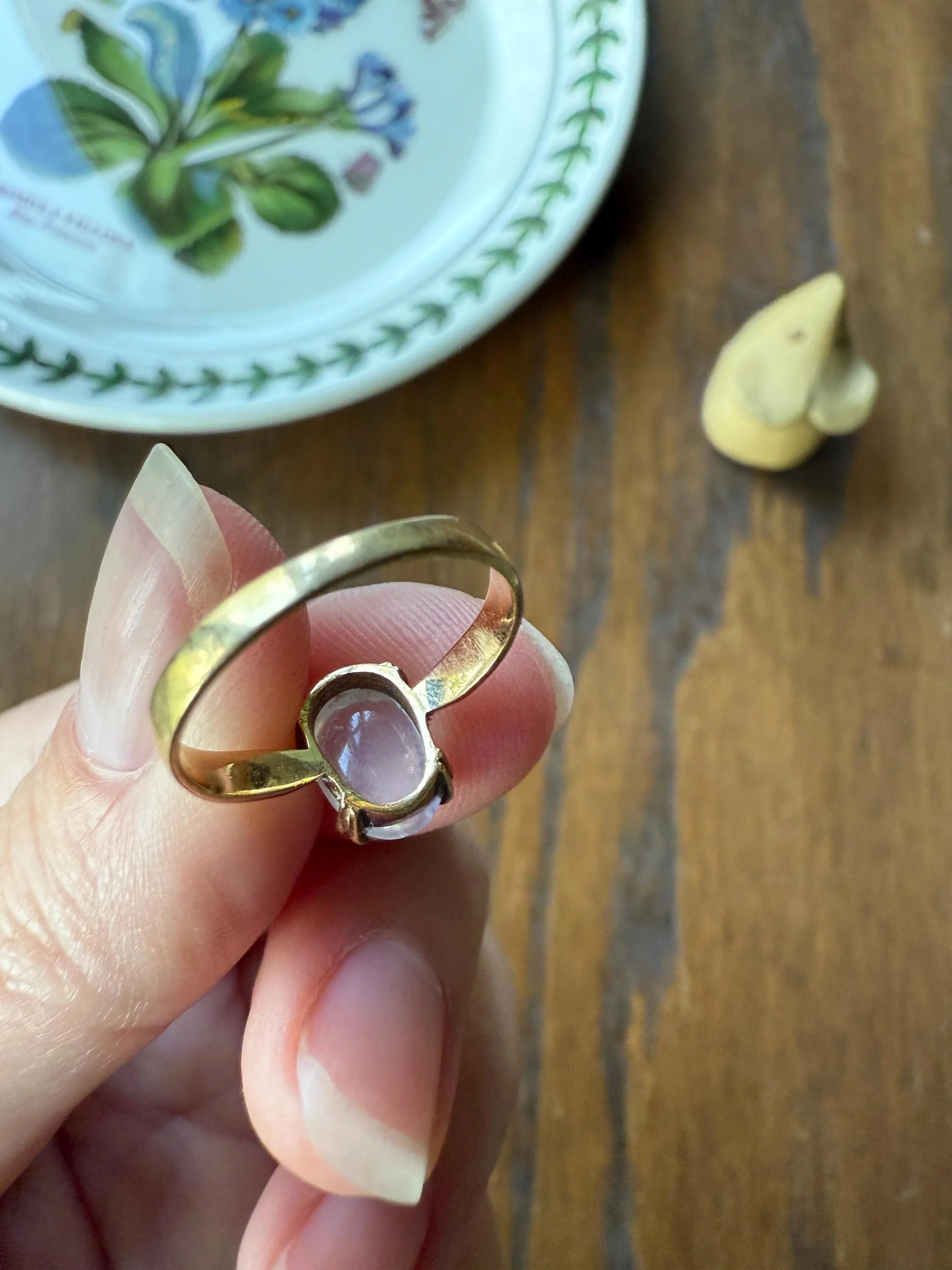 MOONSTONE Blue Antique Oval Solitaire Ring 18k Gold Art Nouveau Romantic Gift Glowing Orb Minimalist Victorian - Image 9