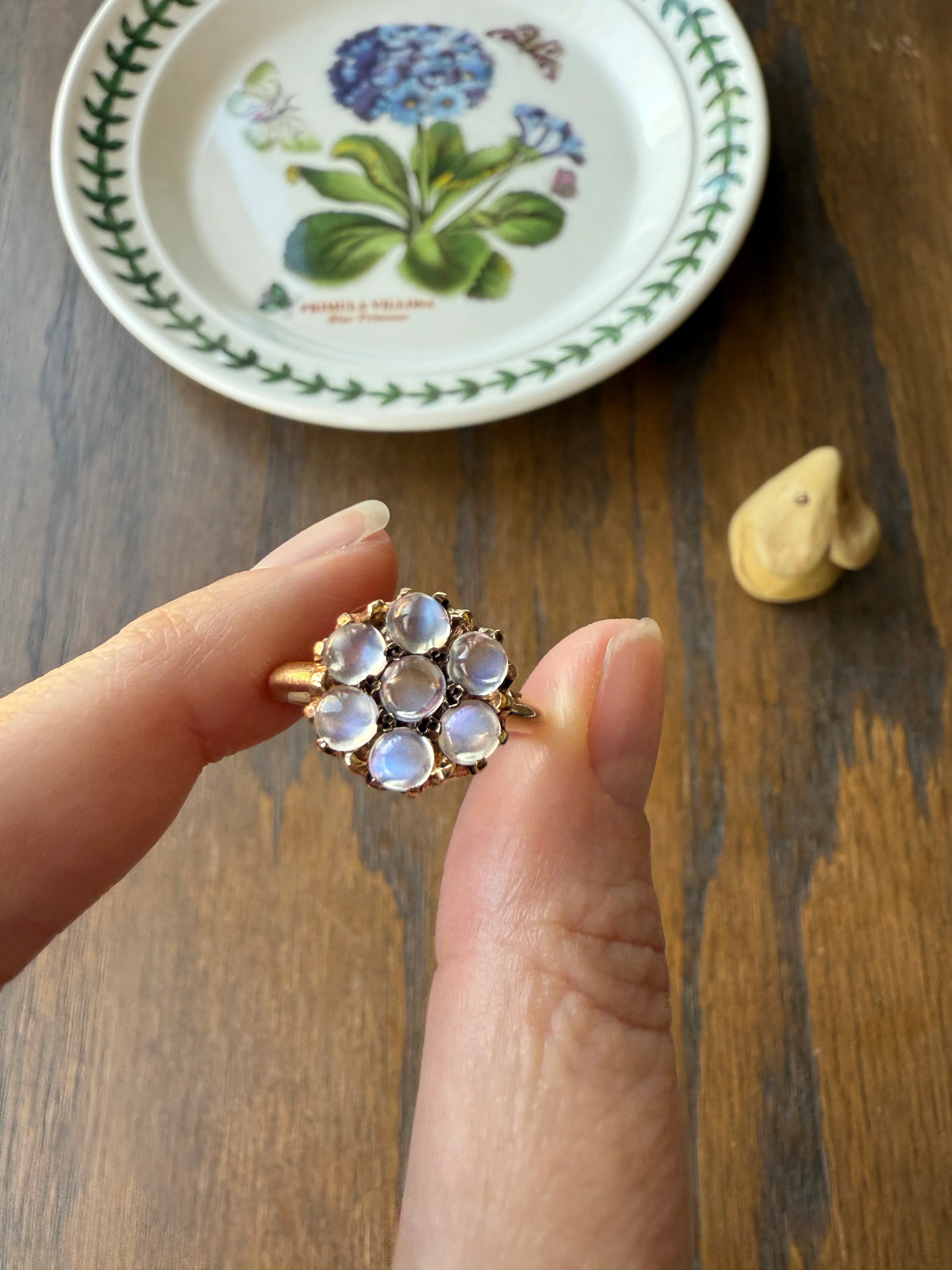 MOONSTONE Daisy Cluster Halo Ring Vintage to Art Deco Antique 14k Gold Seven Stone Blue Flash Chunky Glowing Orbs - Image 31