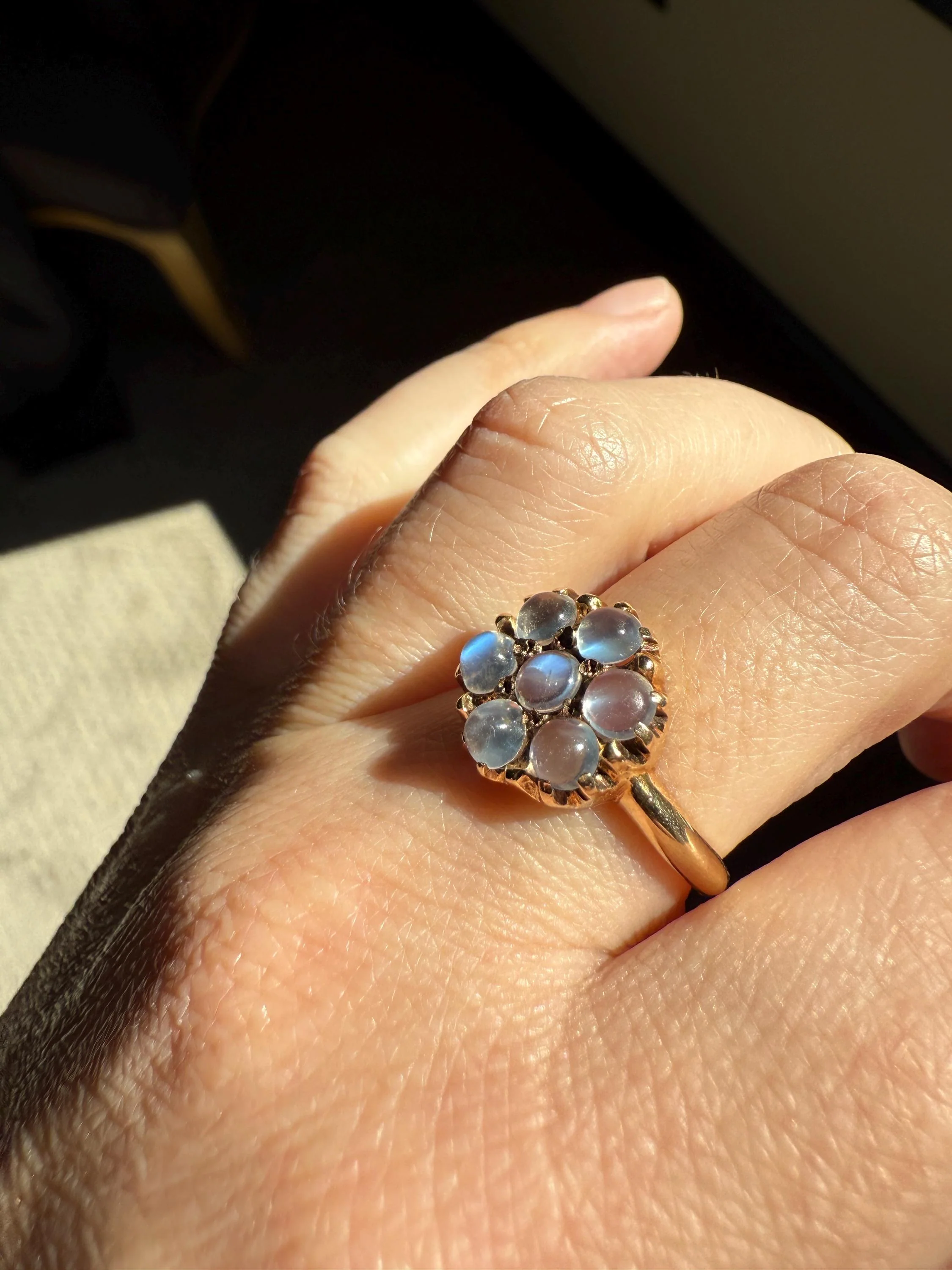 MOONSTONE Daisy Cluster Halo Ring Vintage to Art Deco Antique 14k Gold Seven Stone Blue Flash Chunky Glowing Orbs - Image 8