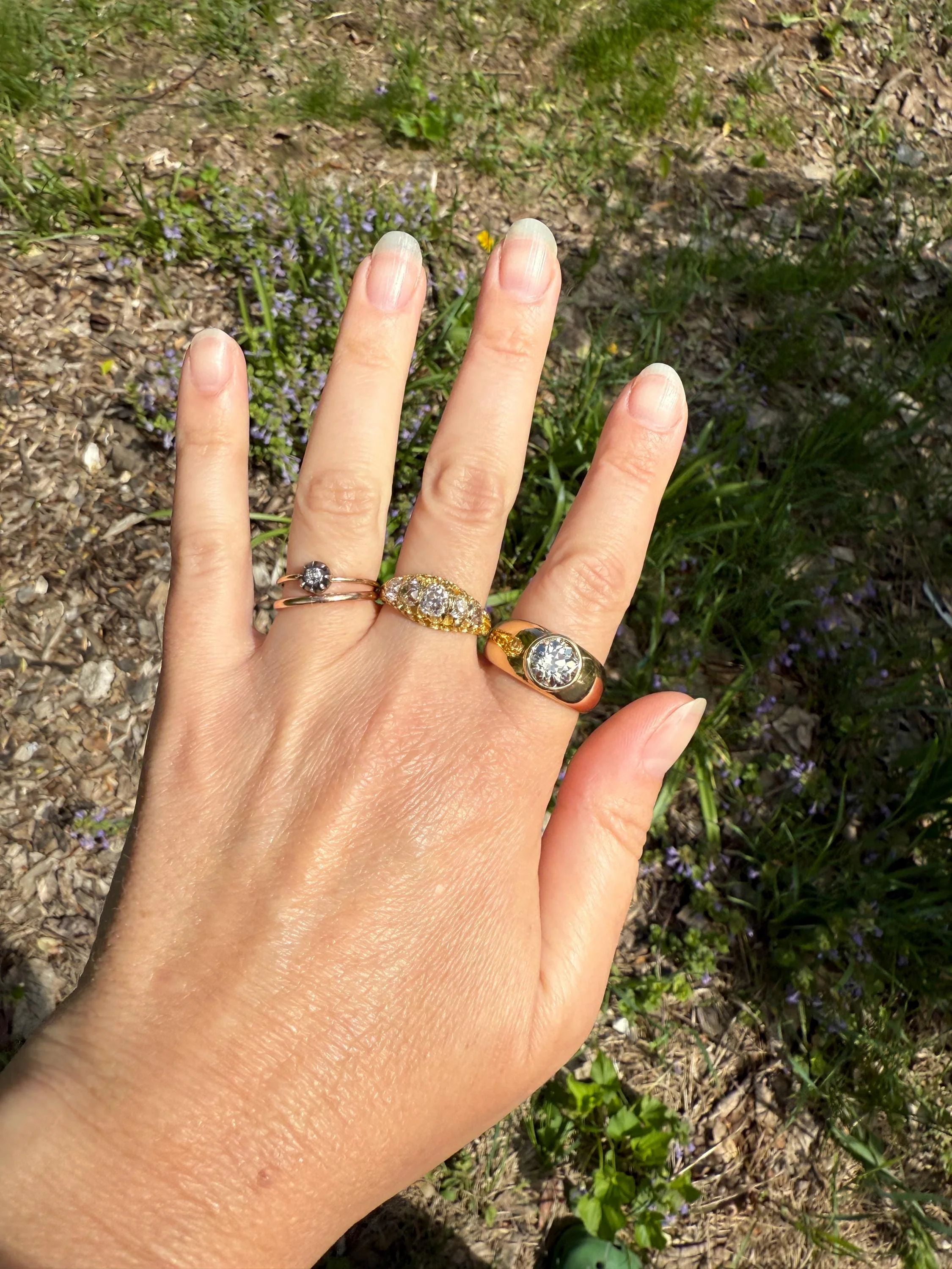 Most Ornate Victorian Antique Chunky Five Stone 1.8 Carat Old Mine Cut Diamond Band 18k Gold Ring Stacker Crown Prongs - Image 10
