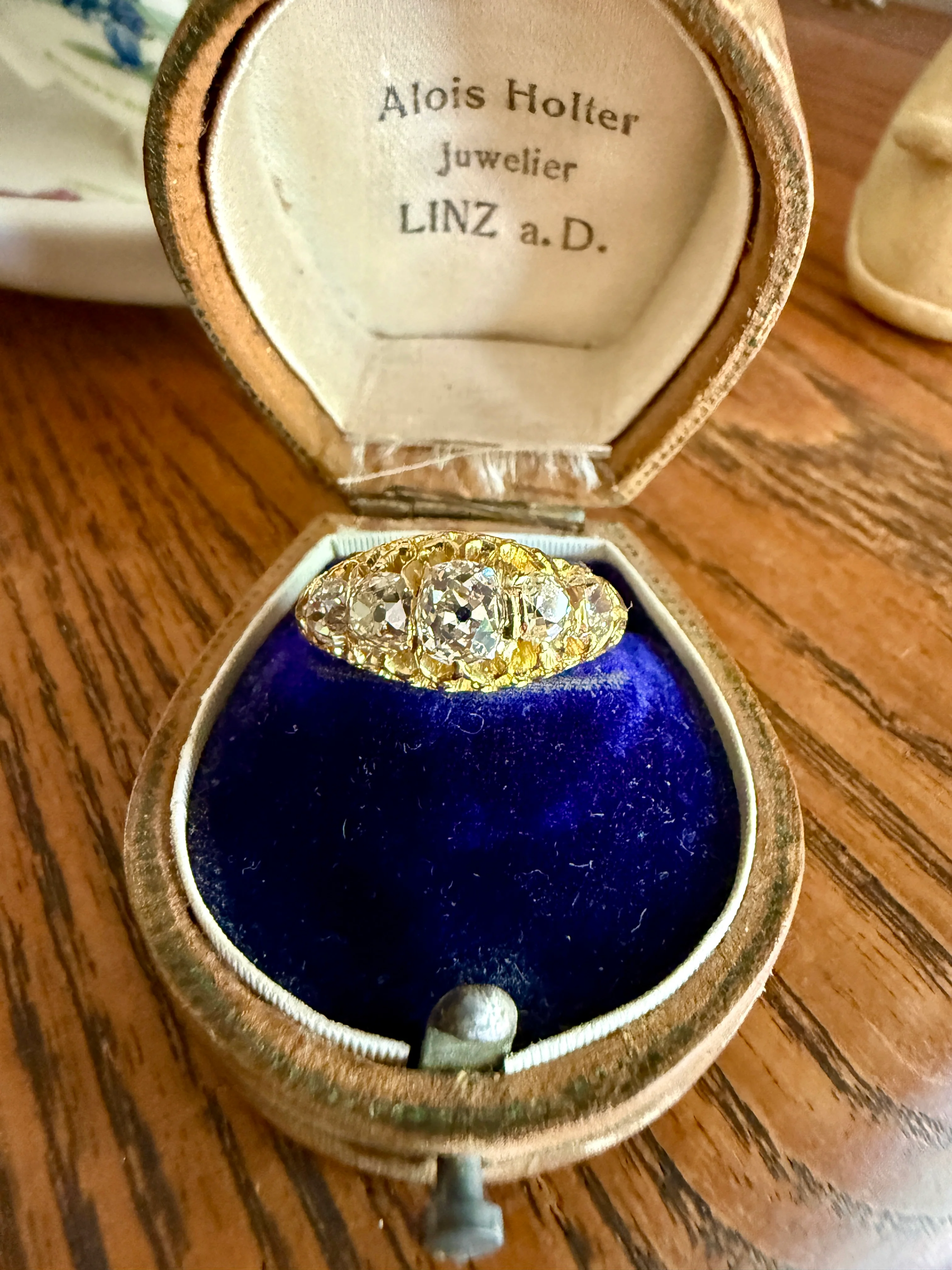 Most Ornate Victorian Antique Chunky Five Stone 1.8 Carat Old Mine Cut Diamond Band 18k Gold Ring Stacker Crown Prongs - Image 15