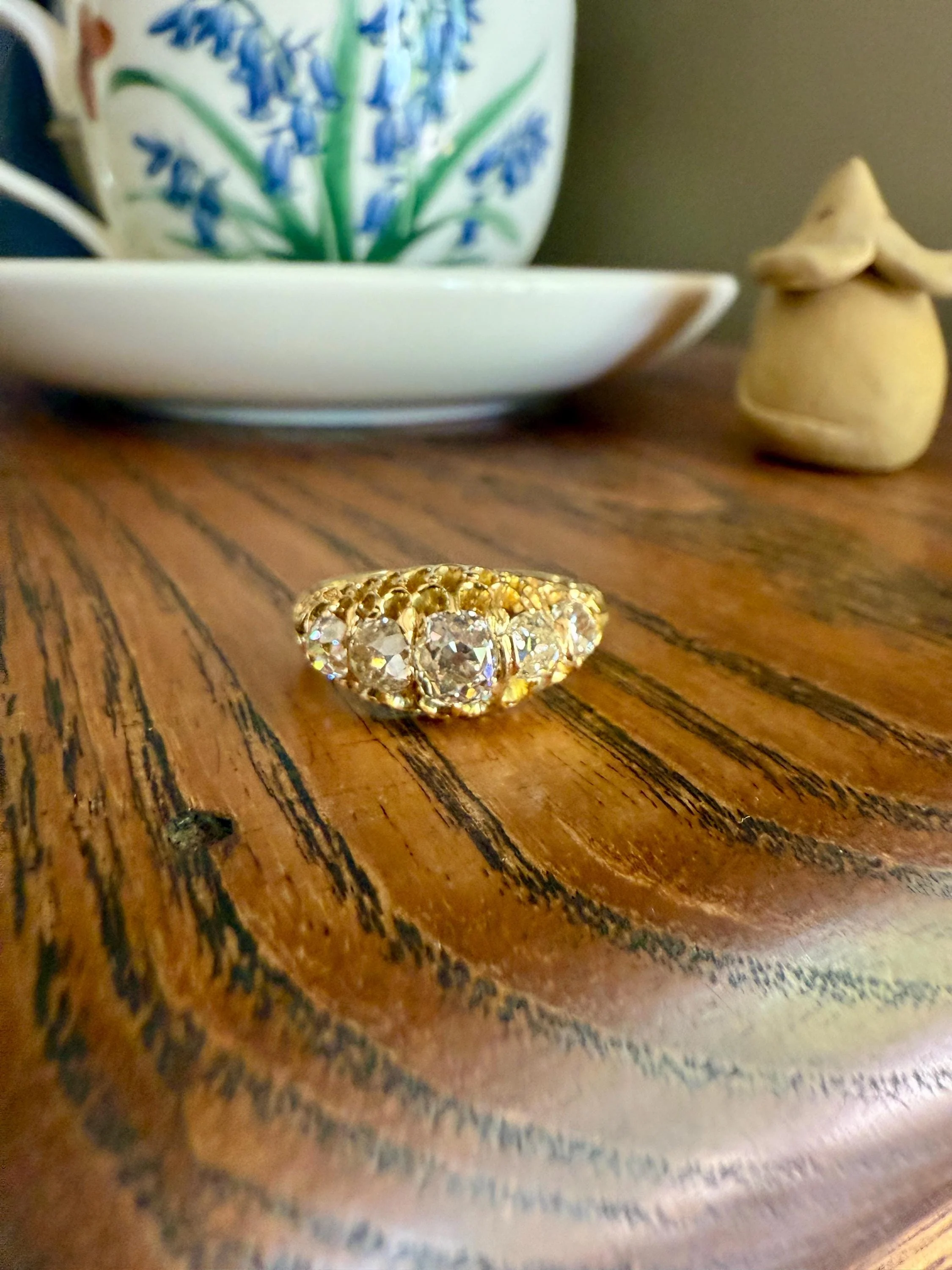 Most Ornate Victorian Antique Chunky Five Stone 1.8 Carat Old Mine Cut Diamond Band 18k Gold Ring Stacker Crown Prongs - Image 3